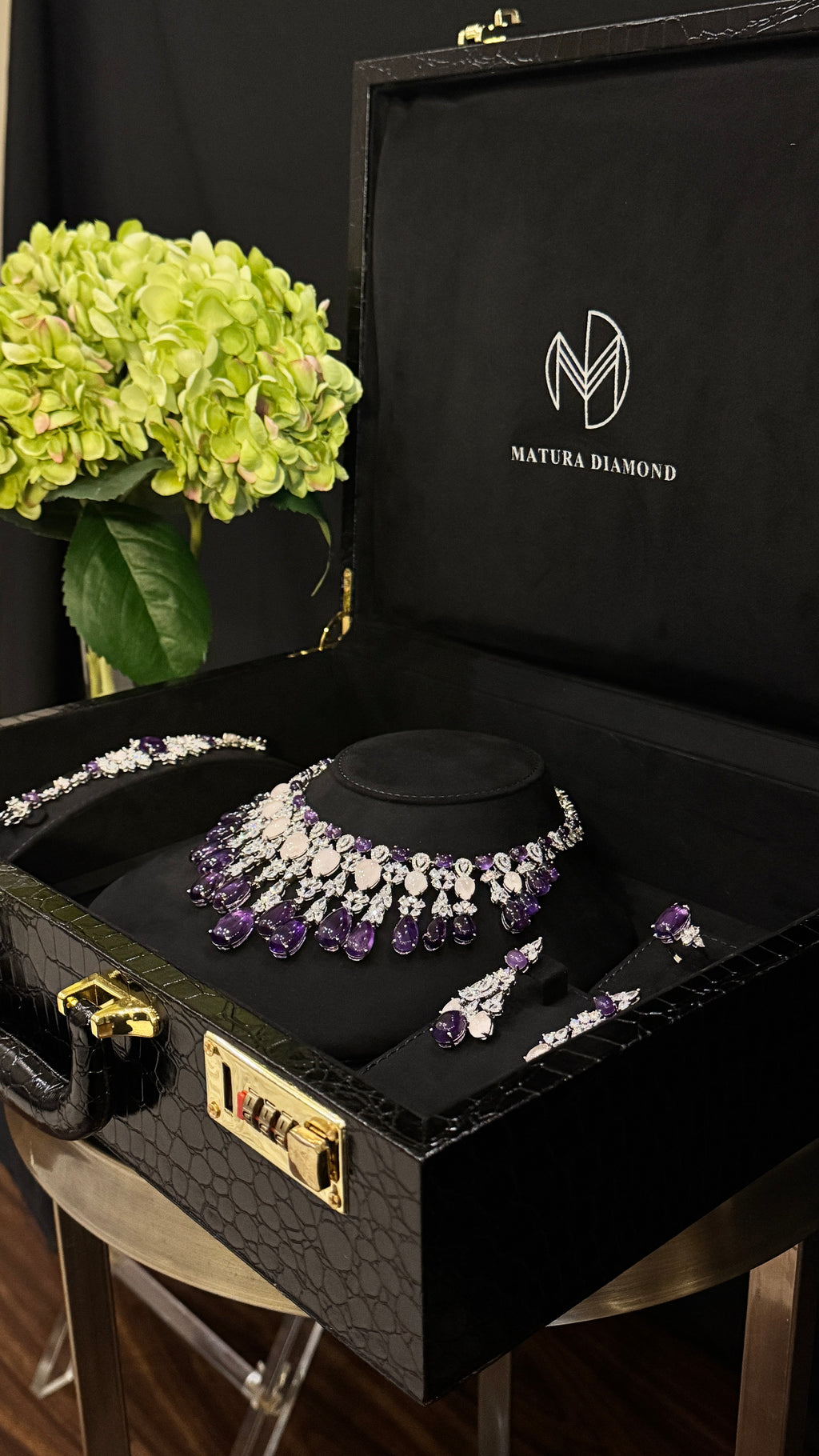 DEIRA | PURPLE & PINK