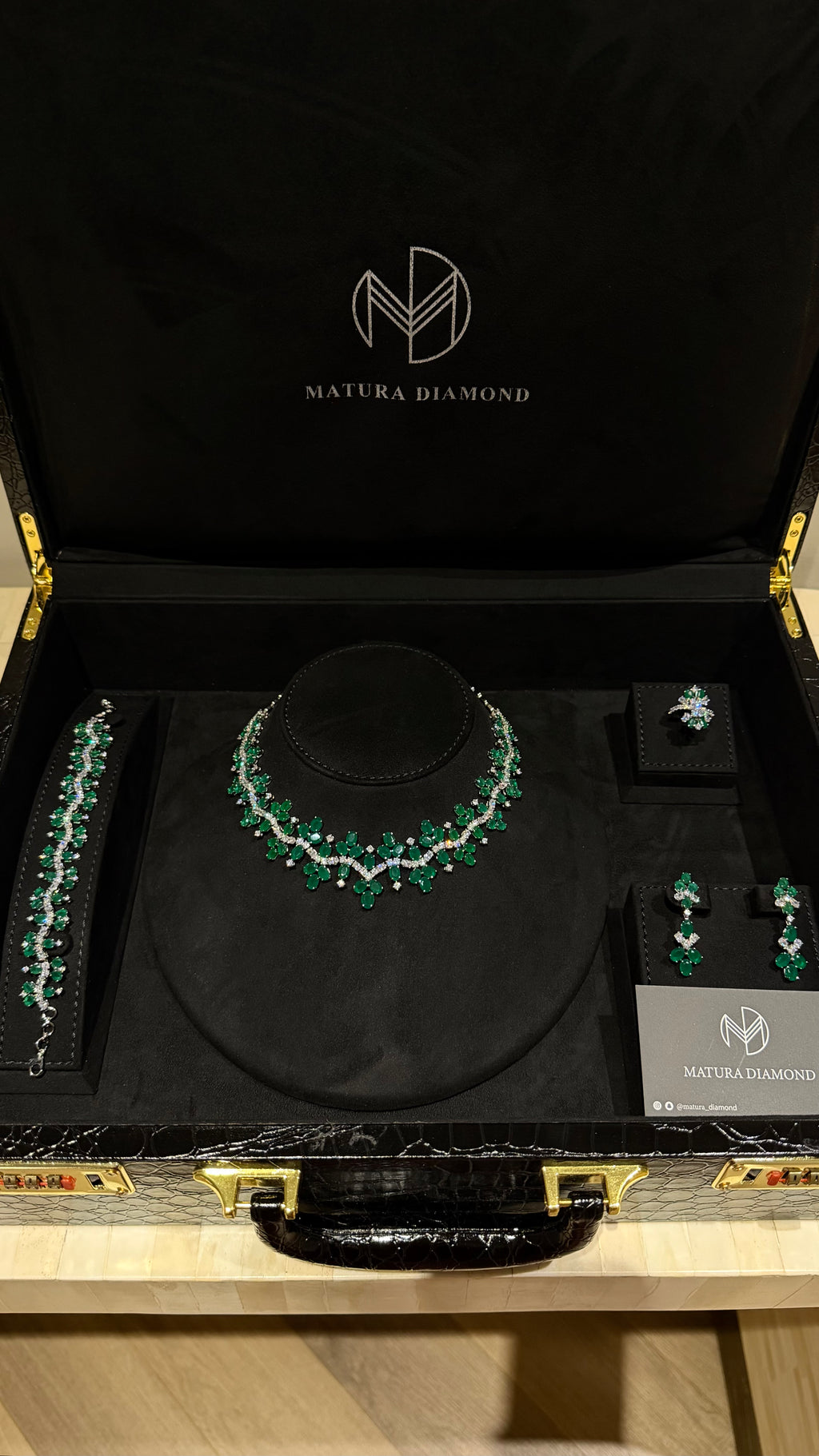 NAJWA | GREEN
