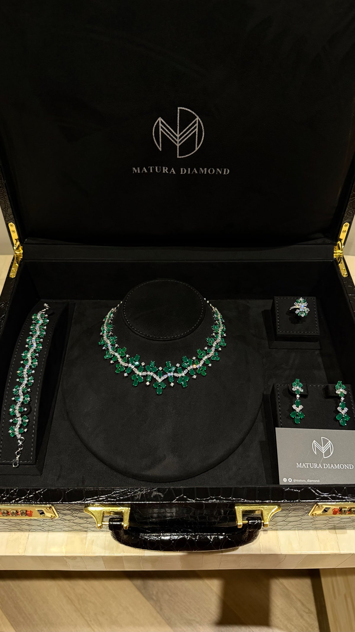 NAJWA | GREEN