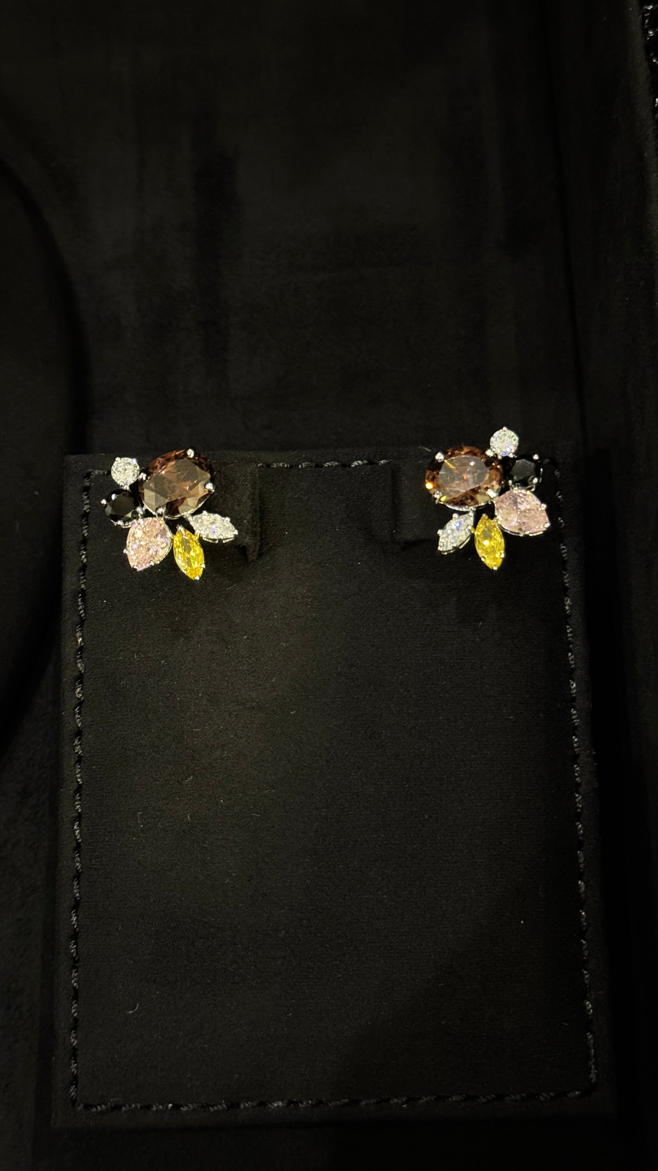 ALMUTAINA | BROWN & COLORED