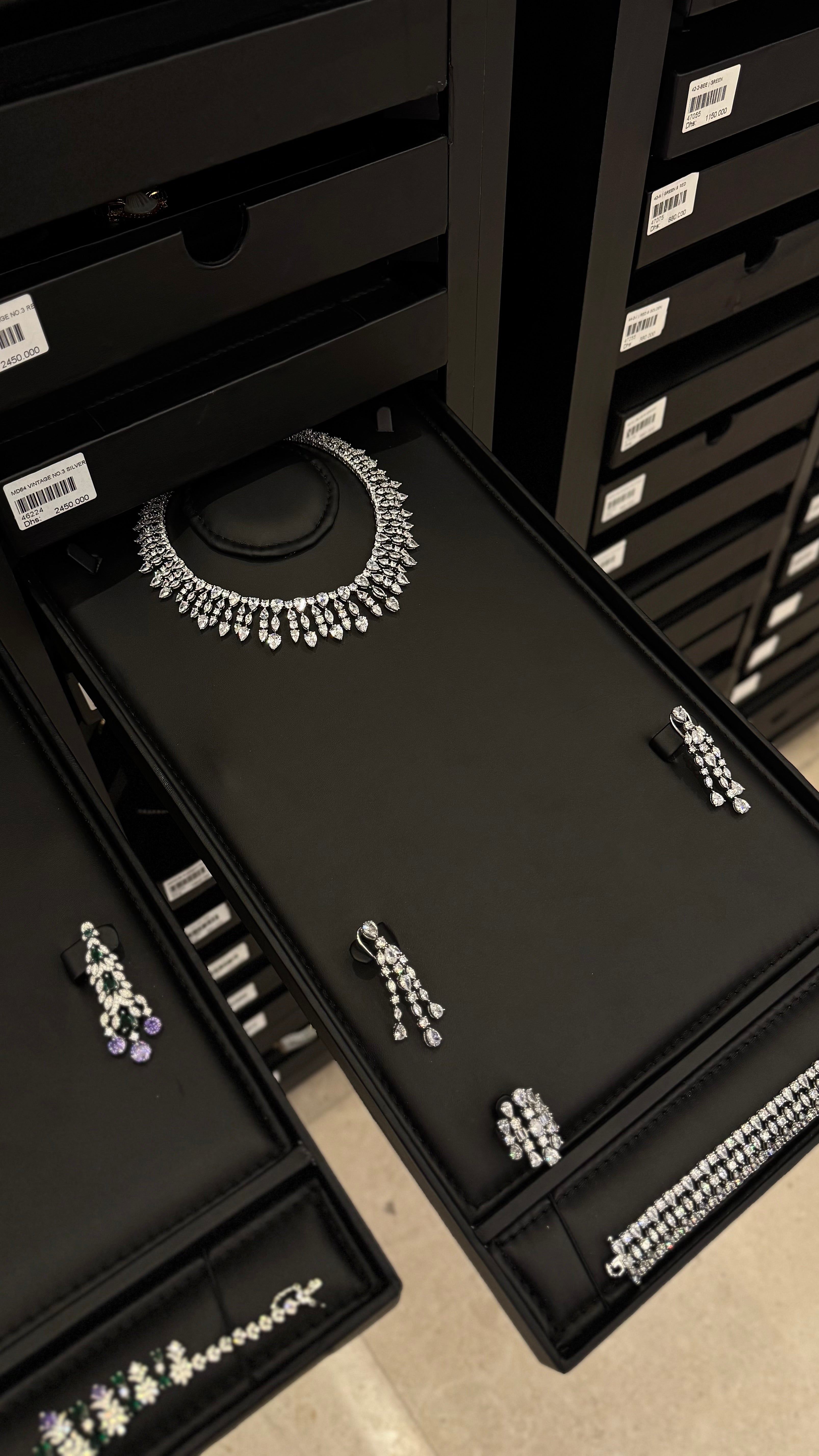 MARYAM | WHITE
