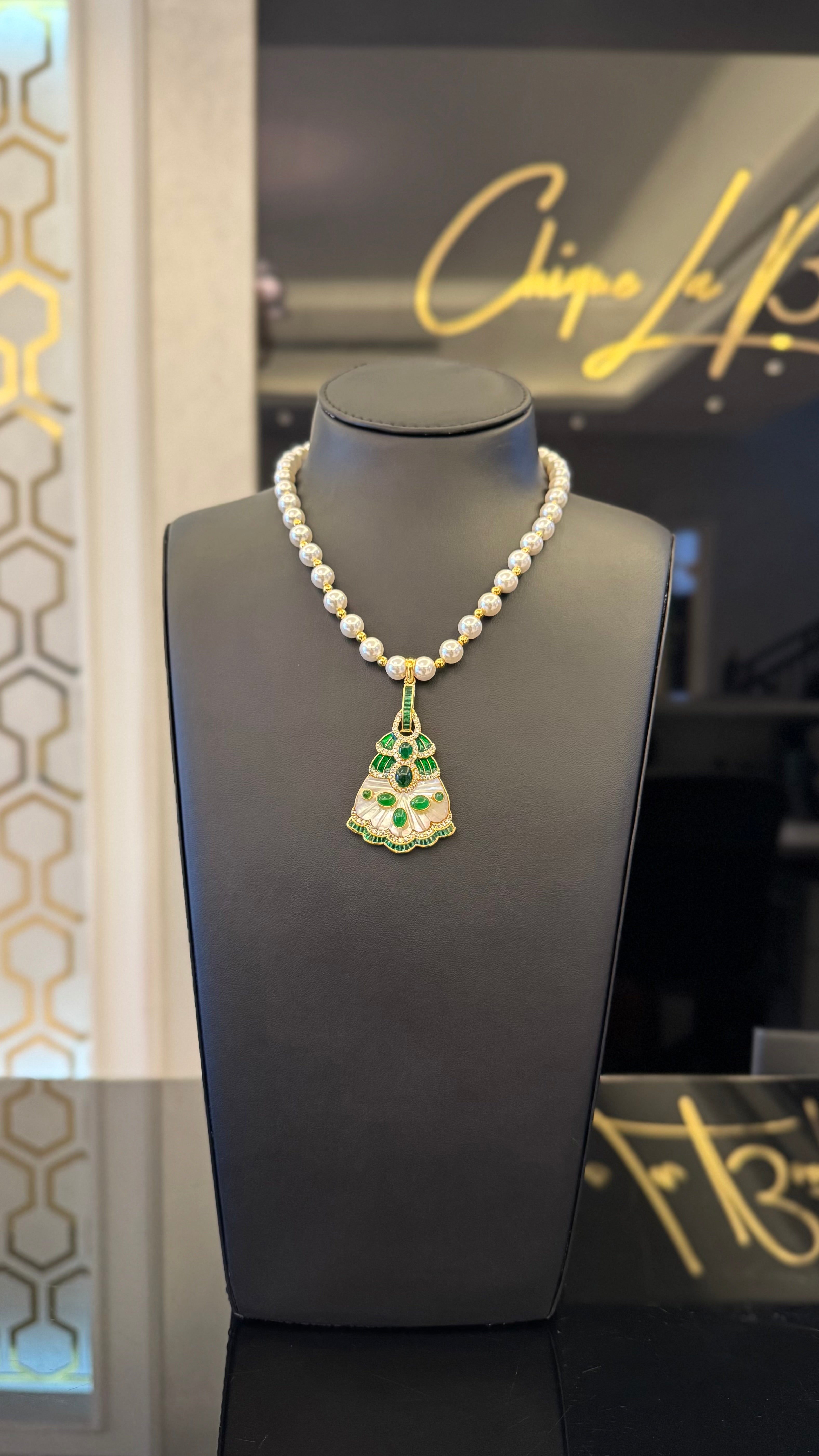 HESSA | VINTAGE GREEN