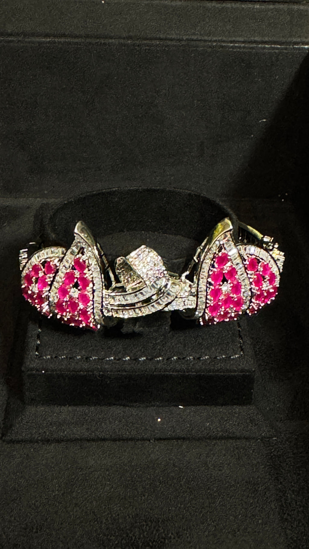 ALSUWEHAT | RED & RUBY