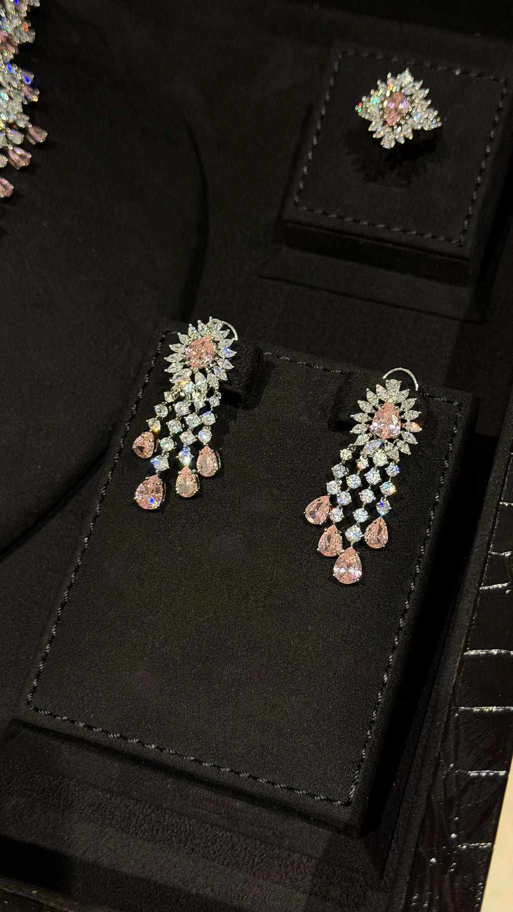 ALDHAHER | PINK