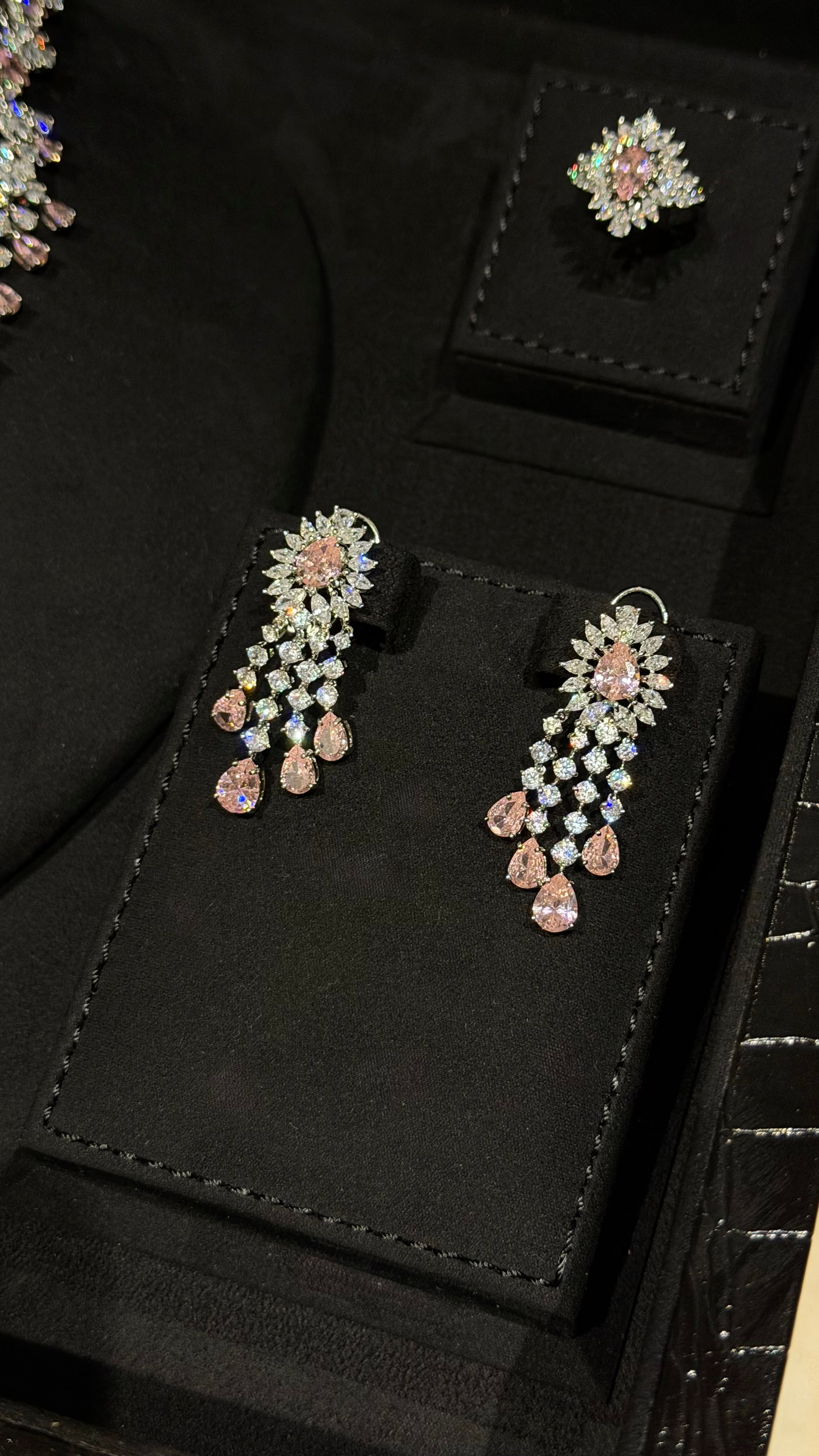 ALDHAHER | PINK