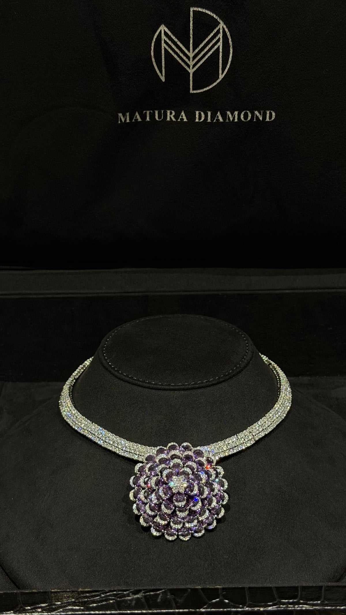 ALTWAR | PURPLE & FLOWERS