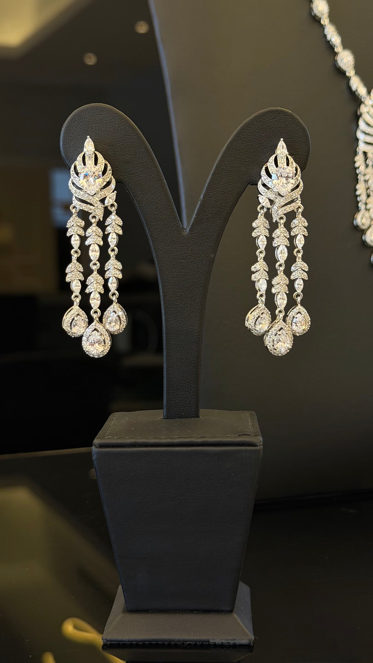 ALJAZAAT | WHITE