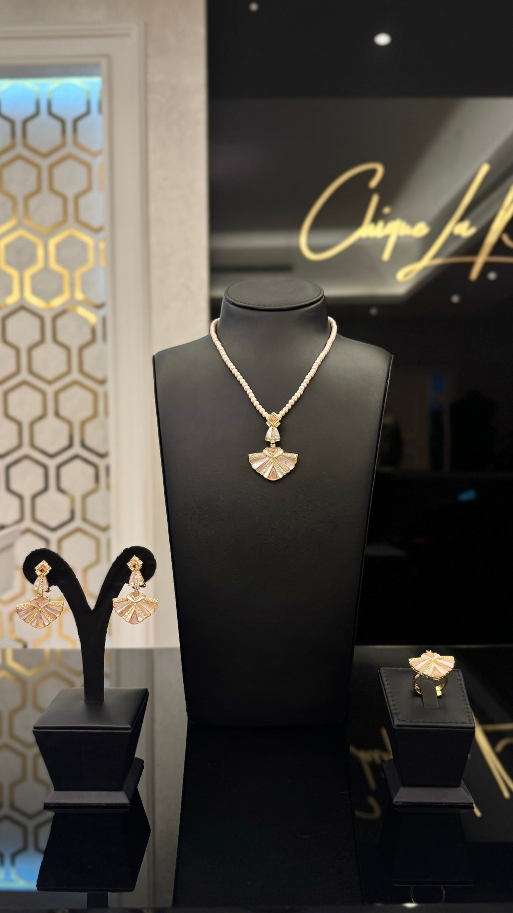 SILVER 046 | PINK & GOLDEN