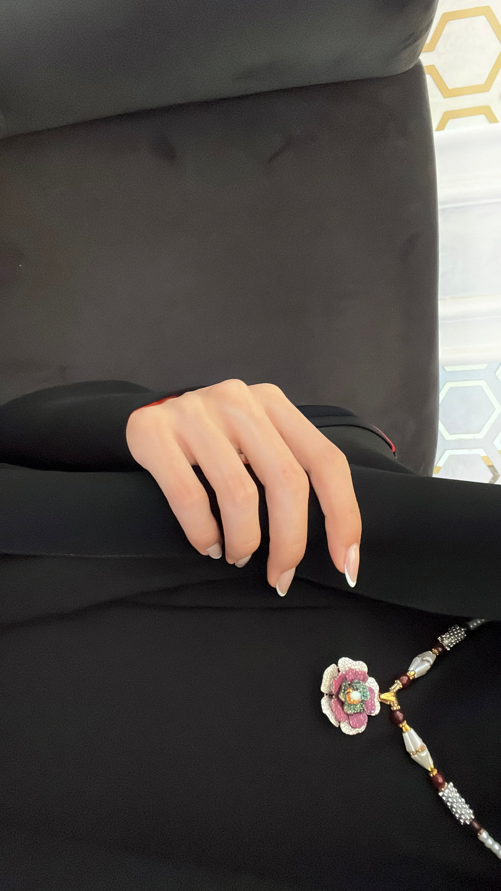 009 | FLOWER & SILVER & RED