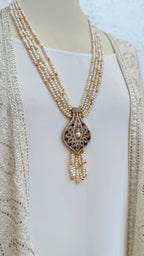 MZON | PEARLS & DARK BLUE