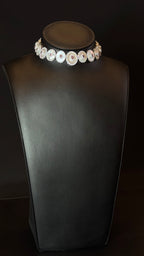 ALSAFA | WHITE & SILVER