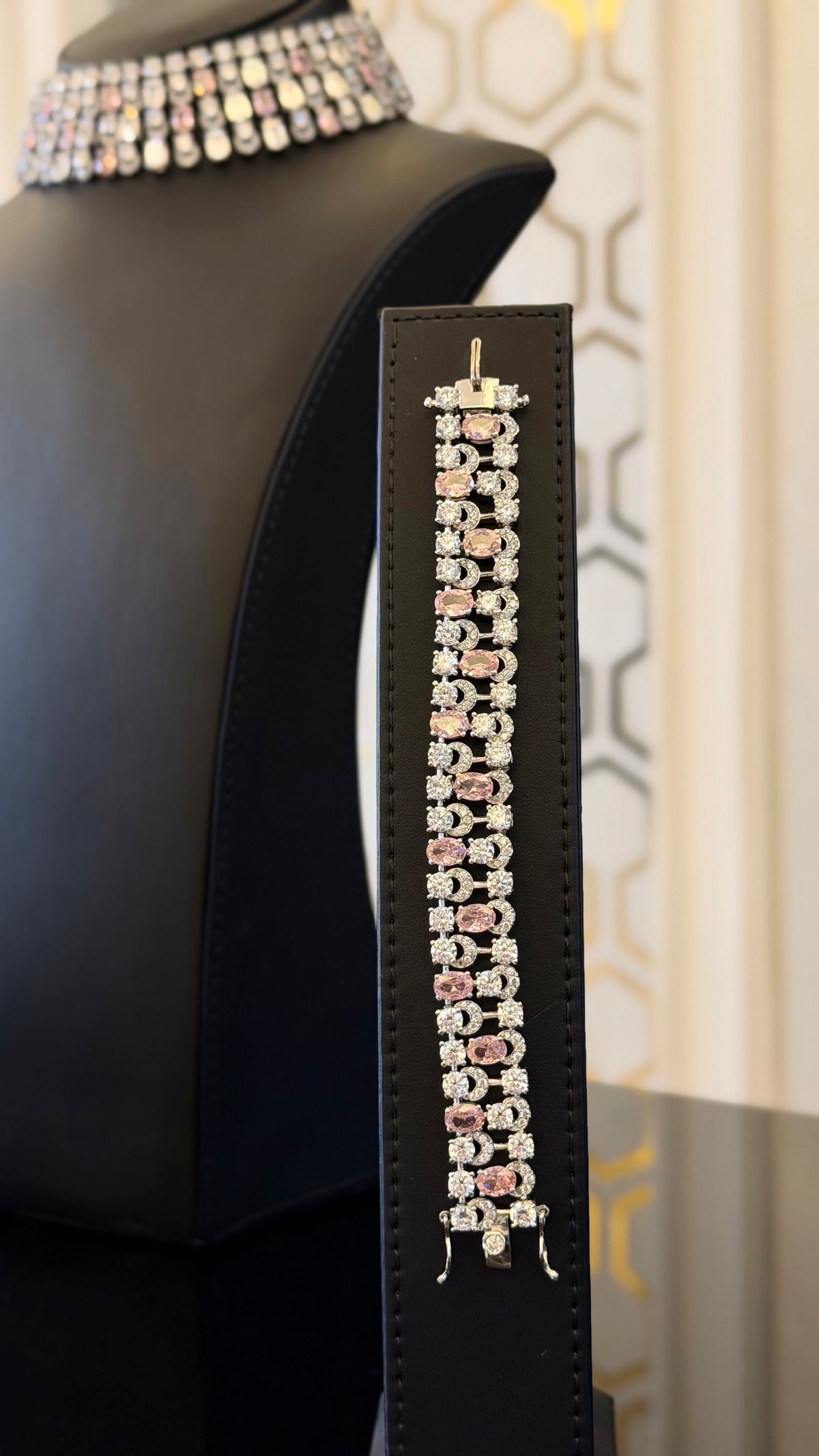 CHOKER ALNOUF | PINK