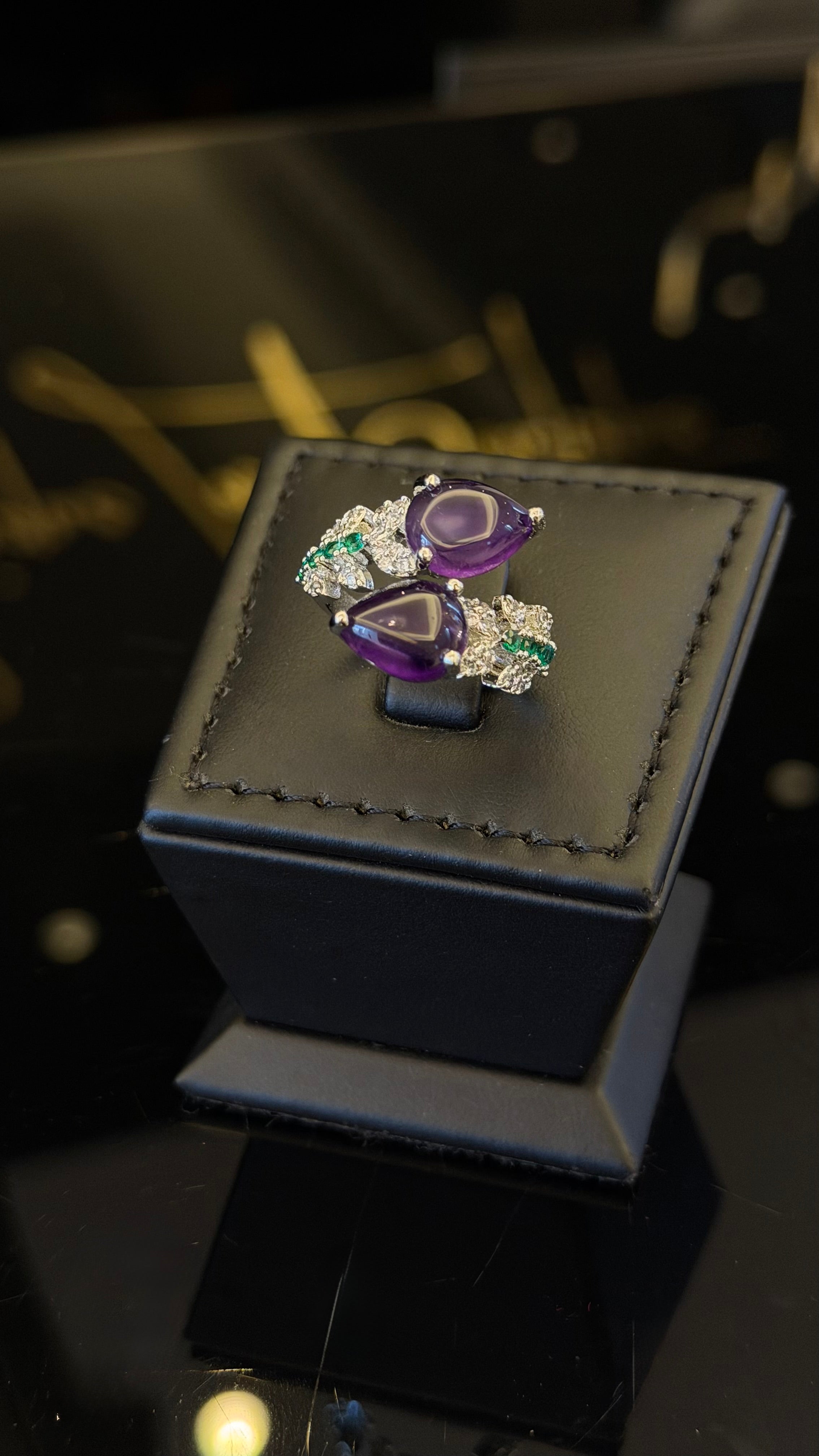 CHOKER ALRUMAILA | PURPLE & GREEN
