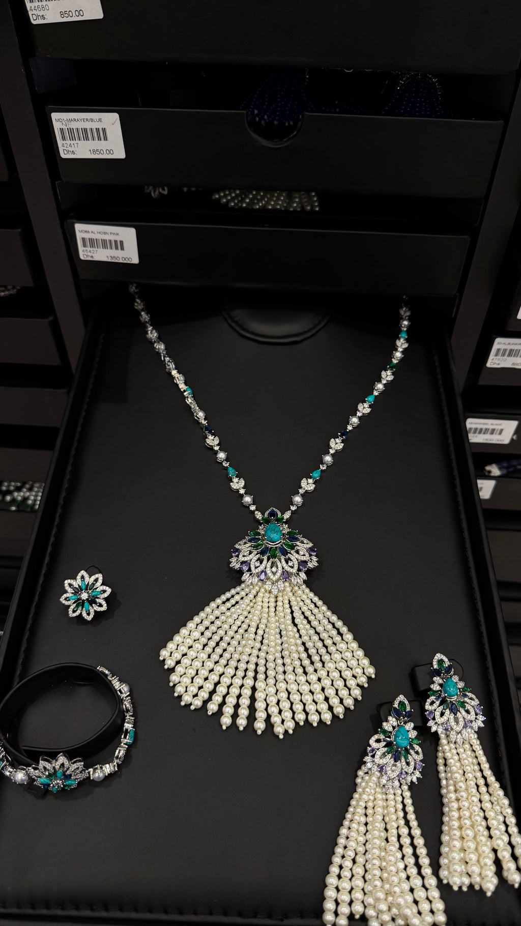 ALHOSN | PEARLS & TURQUOISE & PURPLE