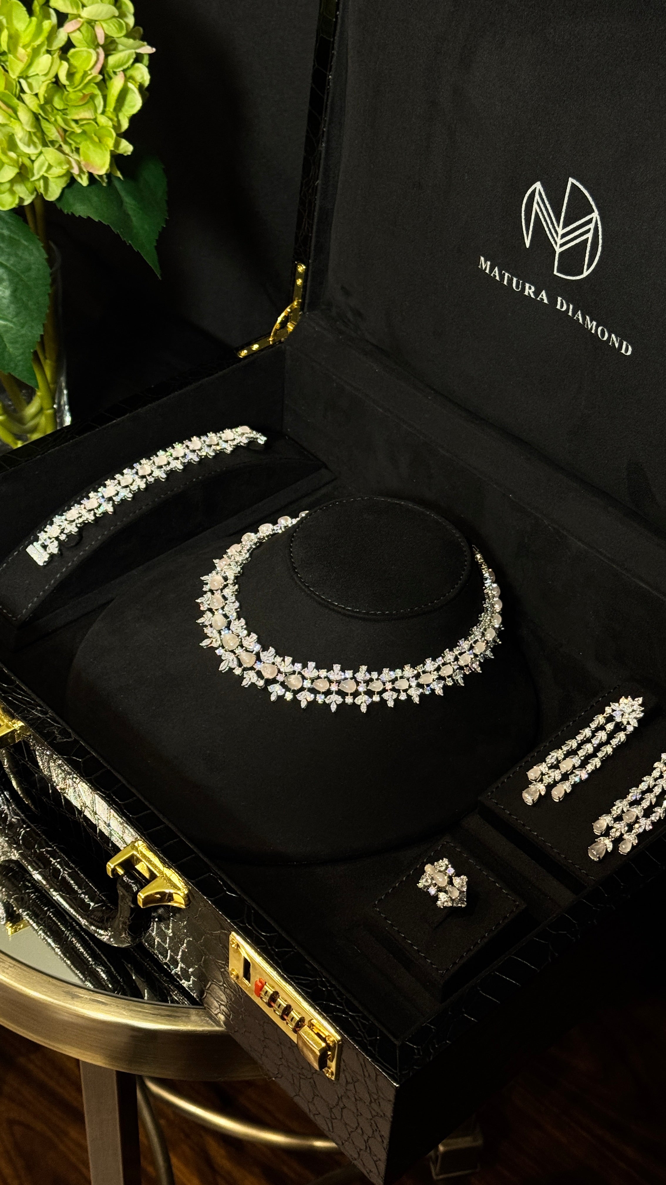 ASHARIJ | ROZE QUARTZ & PINK