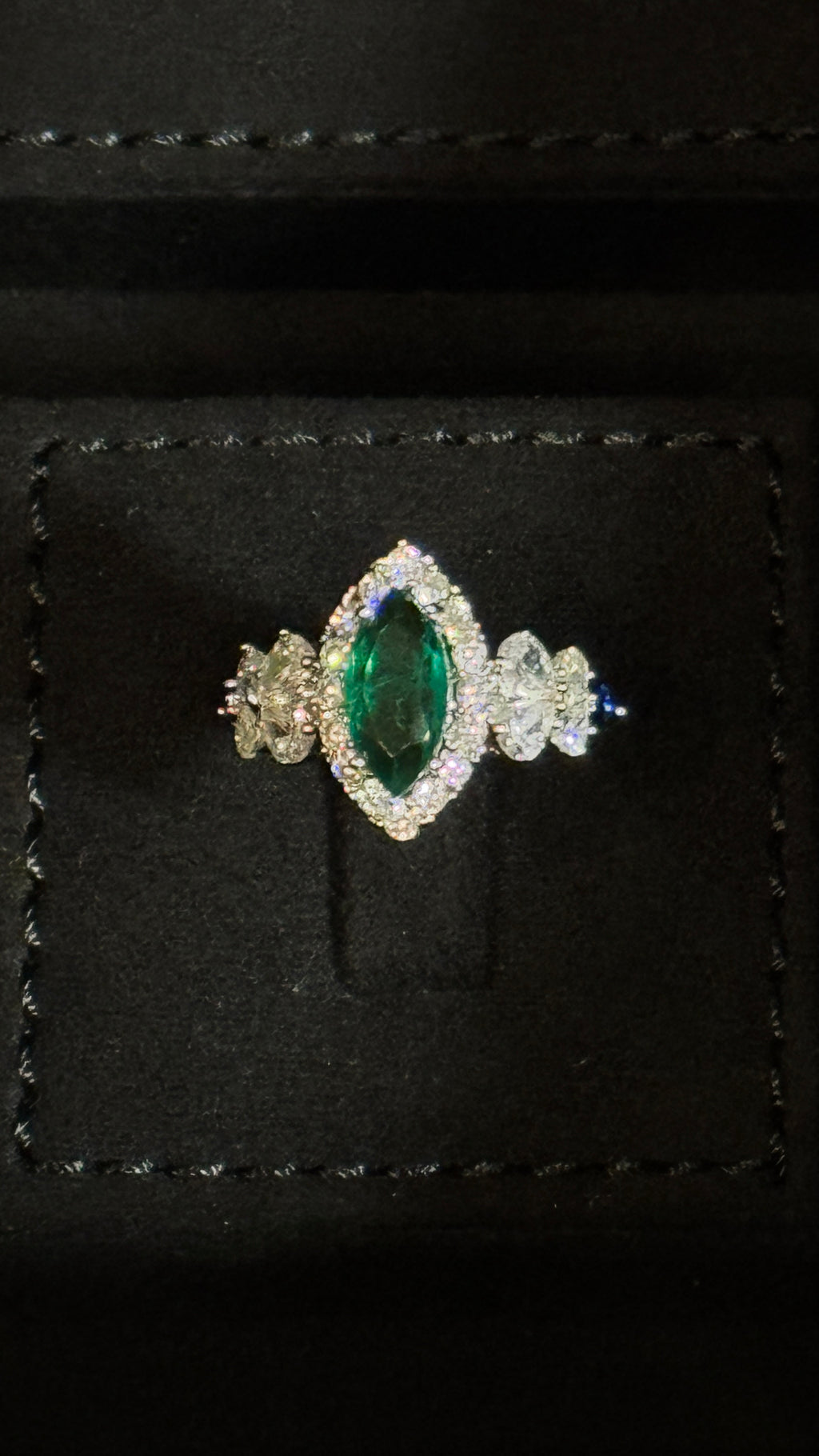 ALMAQAM | GREEN & BLUE
