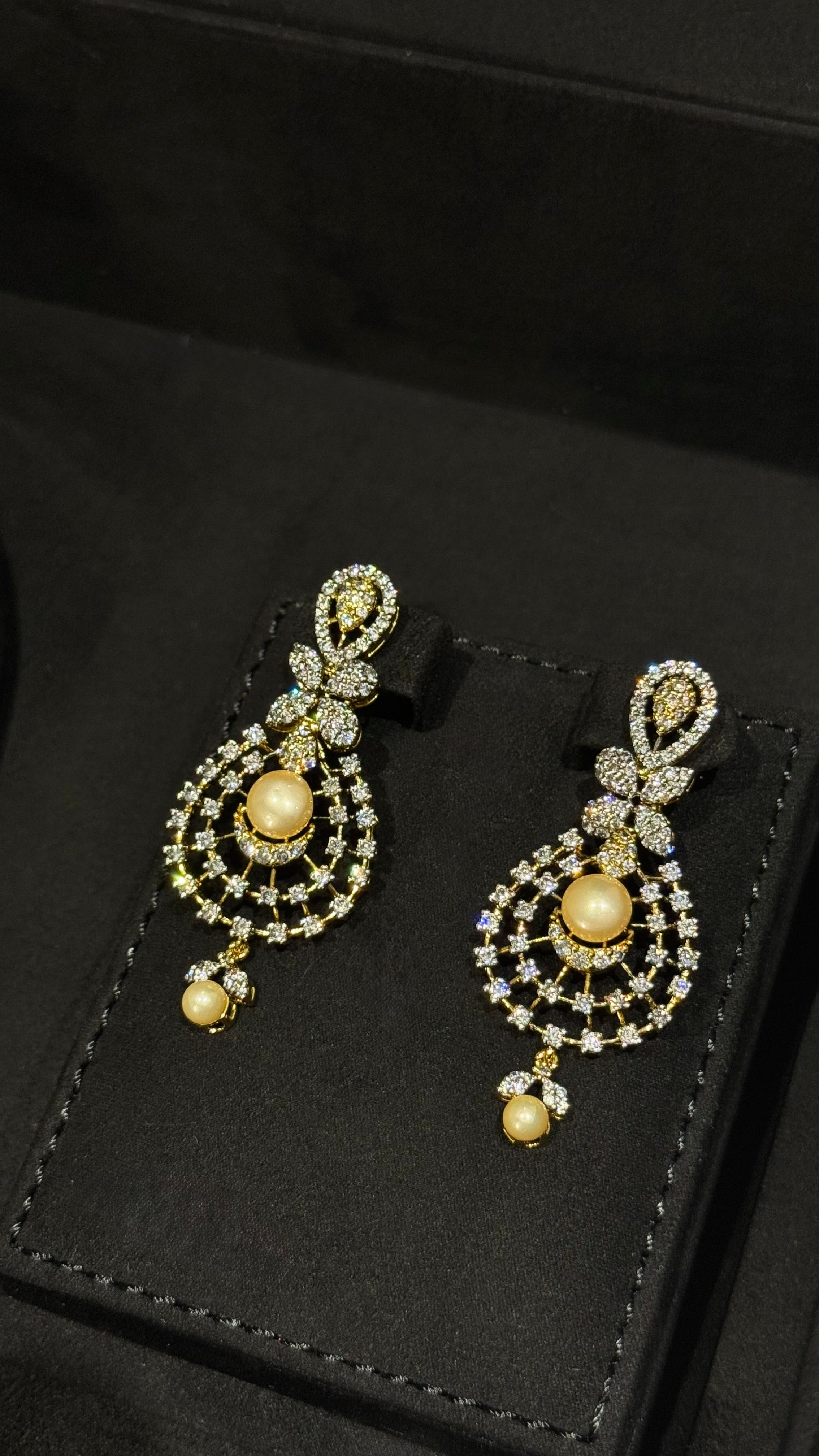 040 | SILVER & EARRINGS