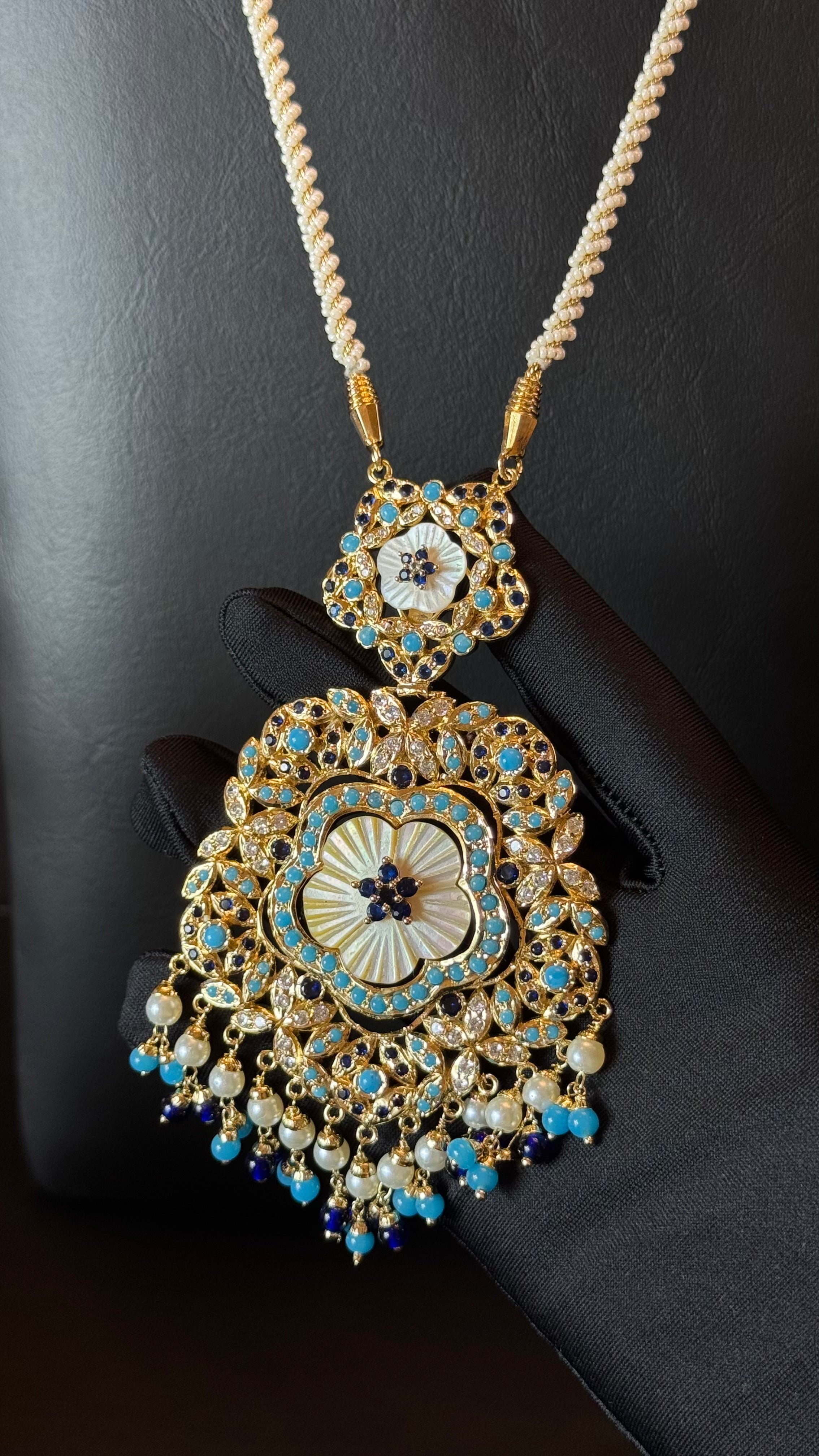 NO.020 | PEARLS & TUR & GOLDEN