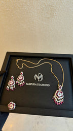 NO.050 | RED & FLOWERS & CHAIN