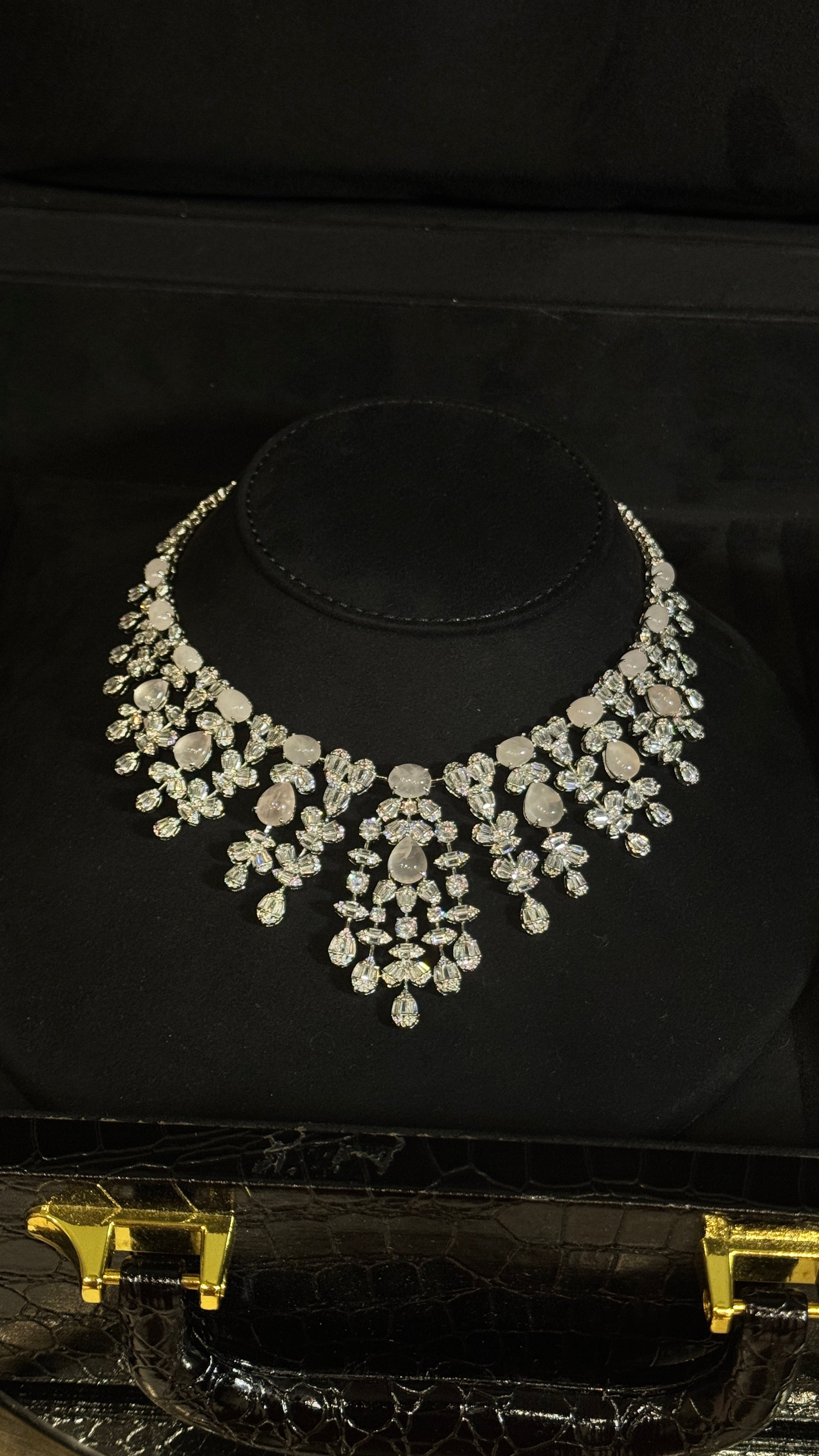 ZAKHER | ROZE QUARTZ & PINK