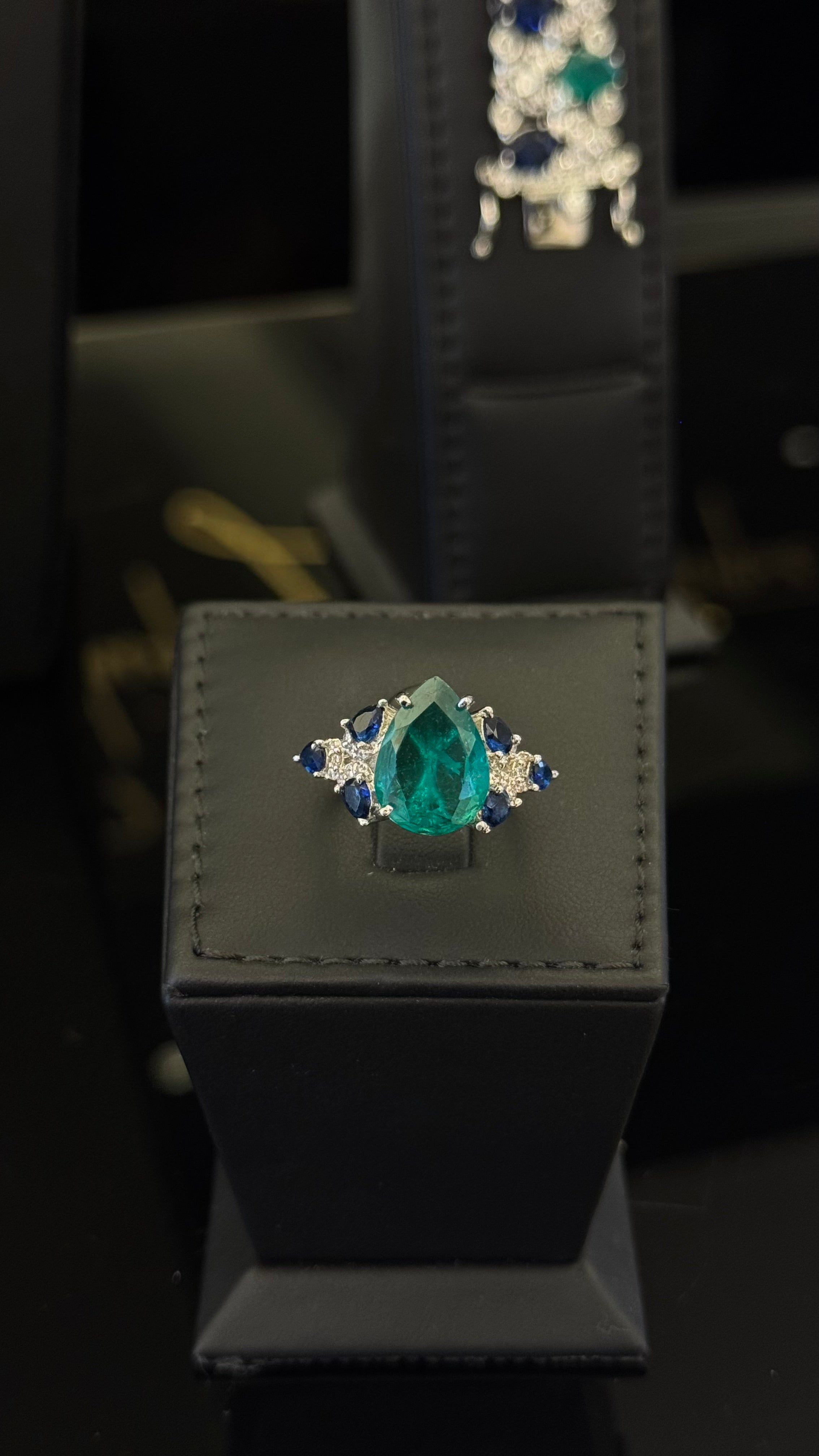 ALQURM | GREEN & BLUE