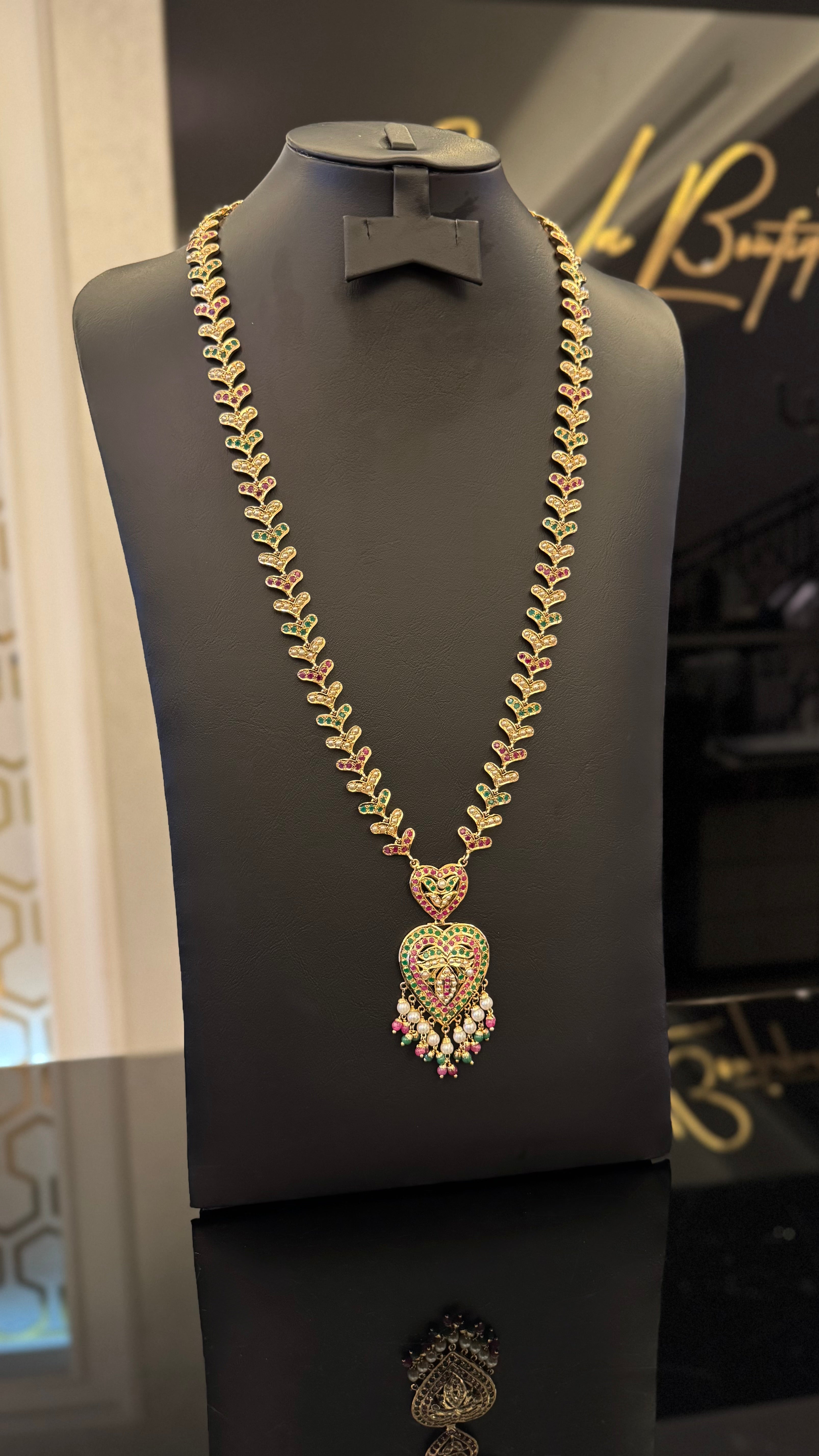 NO.048 | HEART & GOLDEN