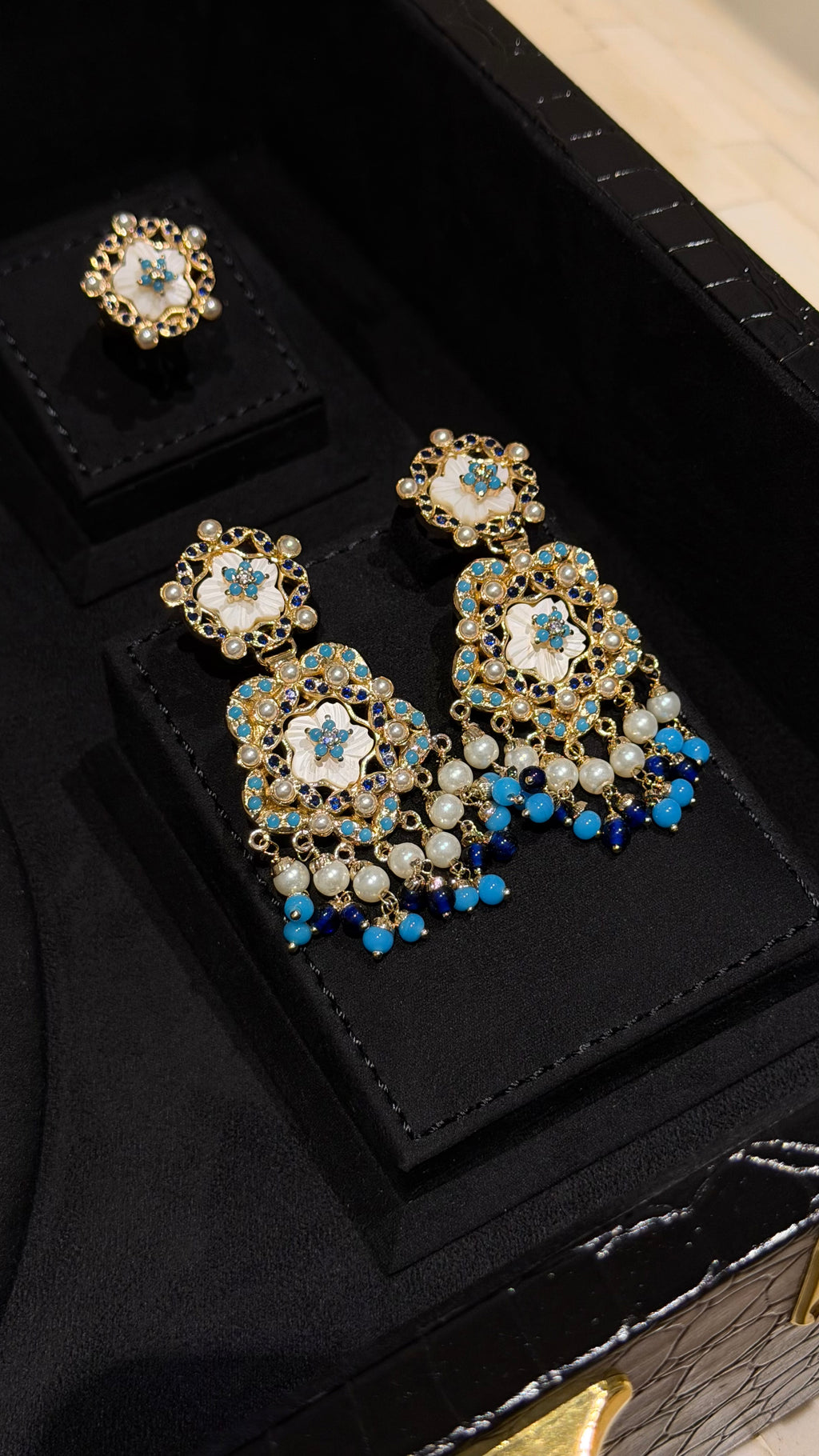 NO.020 (3) | PEARLS & TUR & GOLDEN