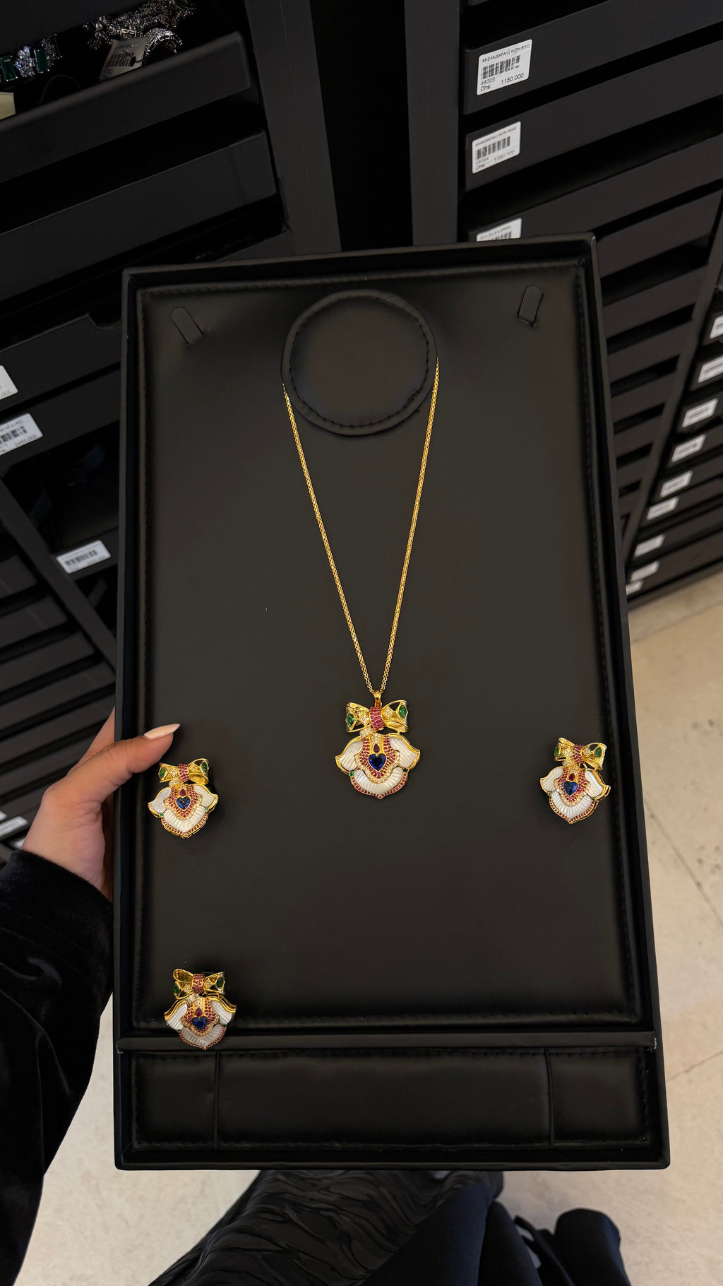 VINTAGE NO.1 | SILVER & GOLDEN