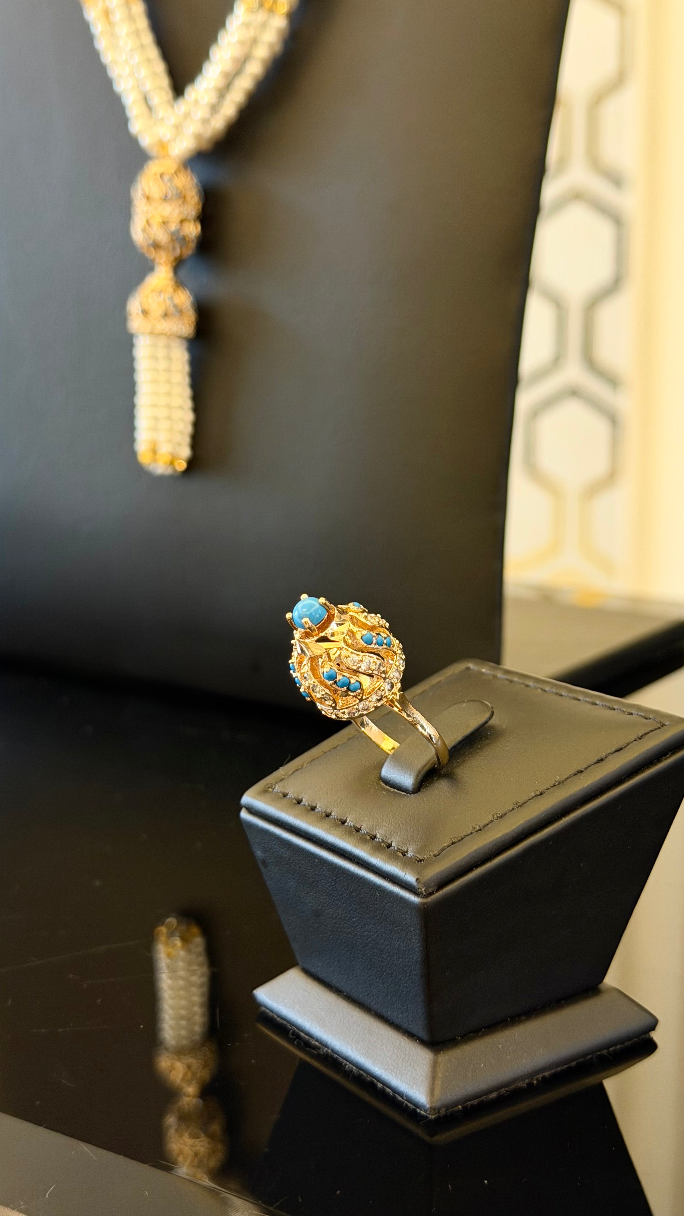 MASFOUT | TURQUOISE