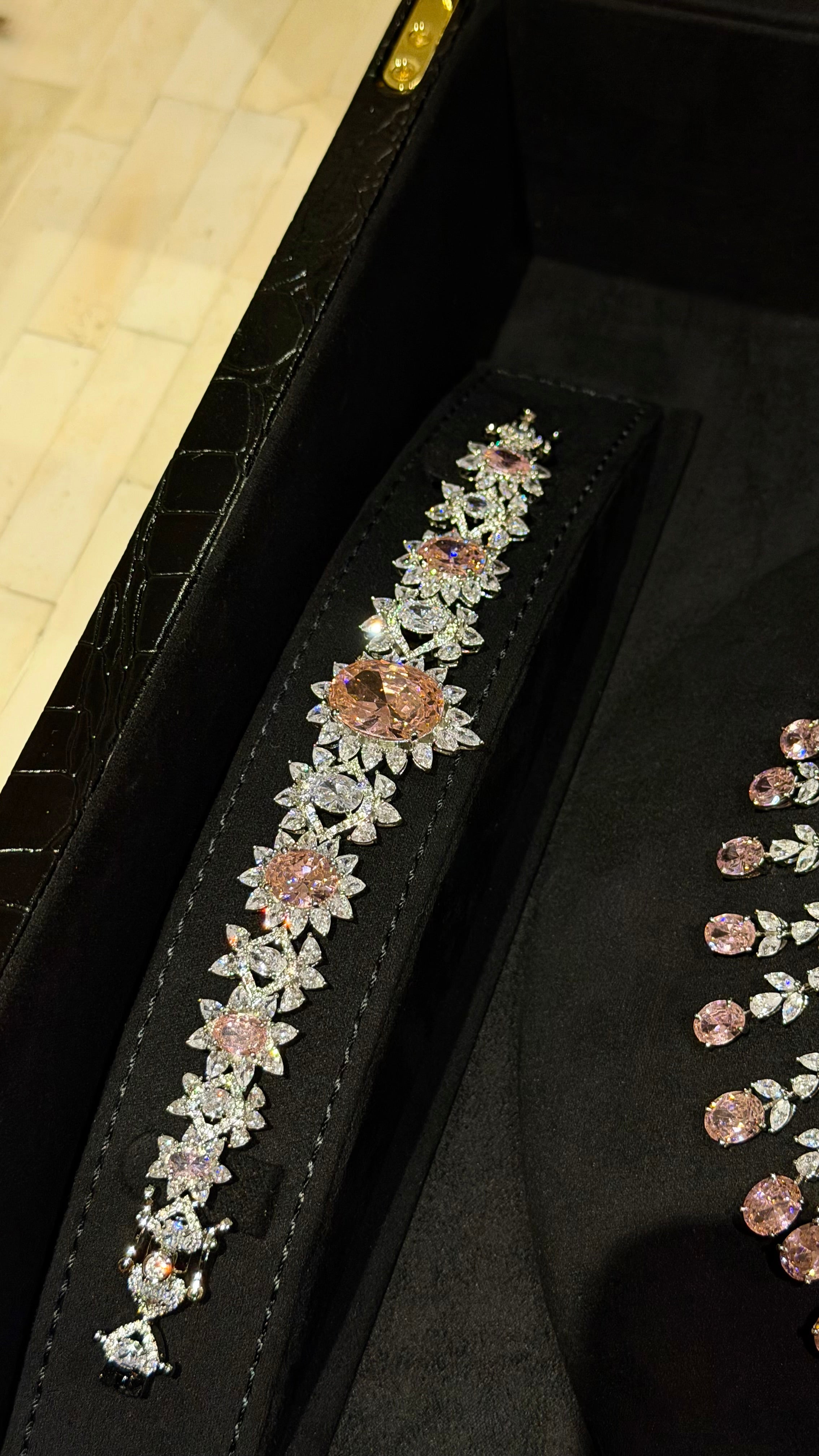 SHAMSA | PINK