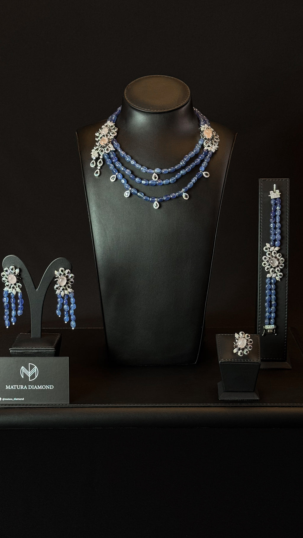 NAKHEEL | BLUE & PINK & BLACK