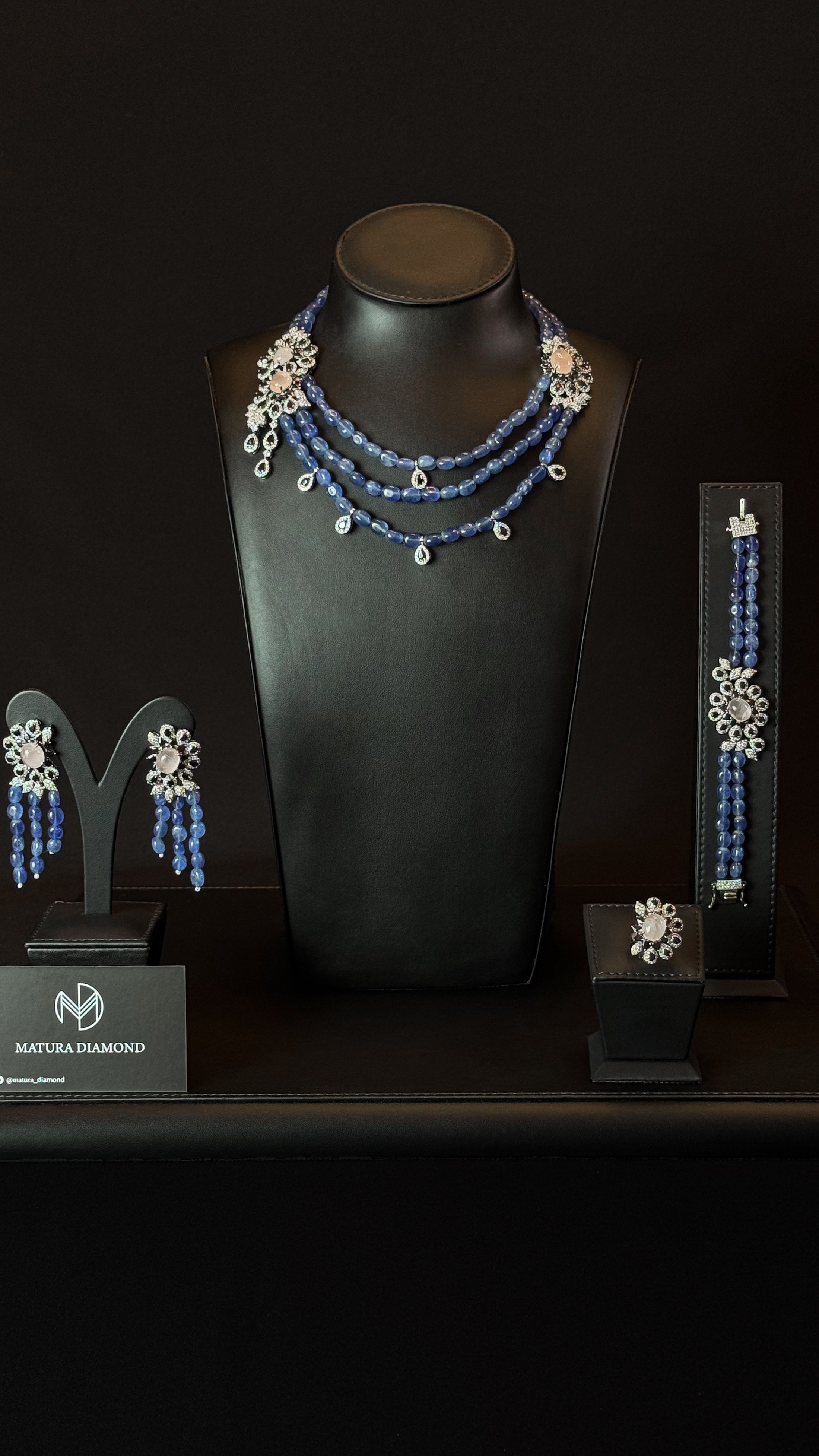 NAKHEEL | BLUE & PINK & BLACK