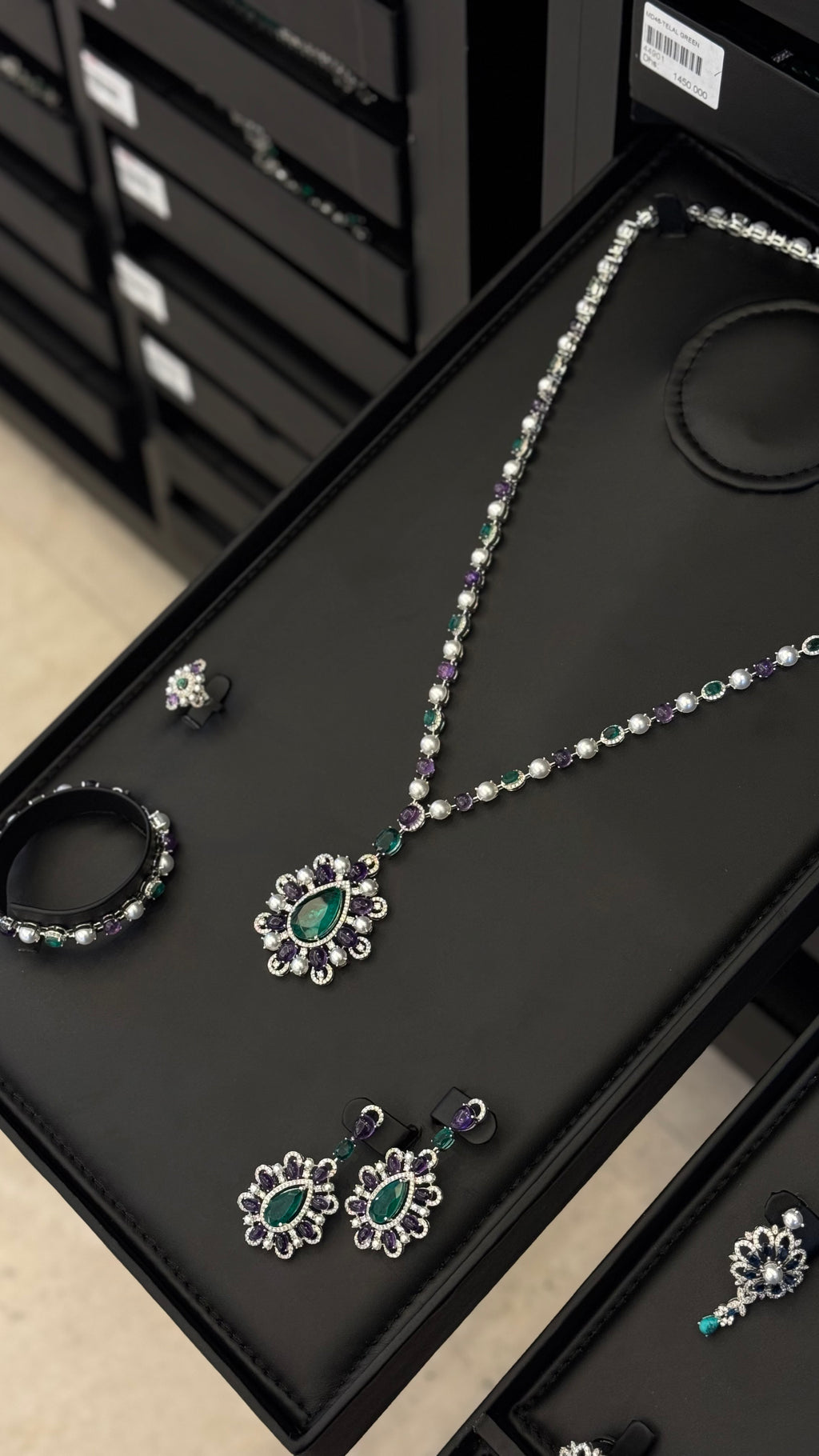 BURJEEL | PEARLS & PURPLE & GREEN