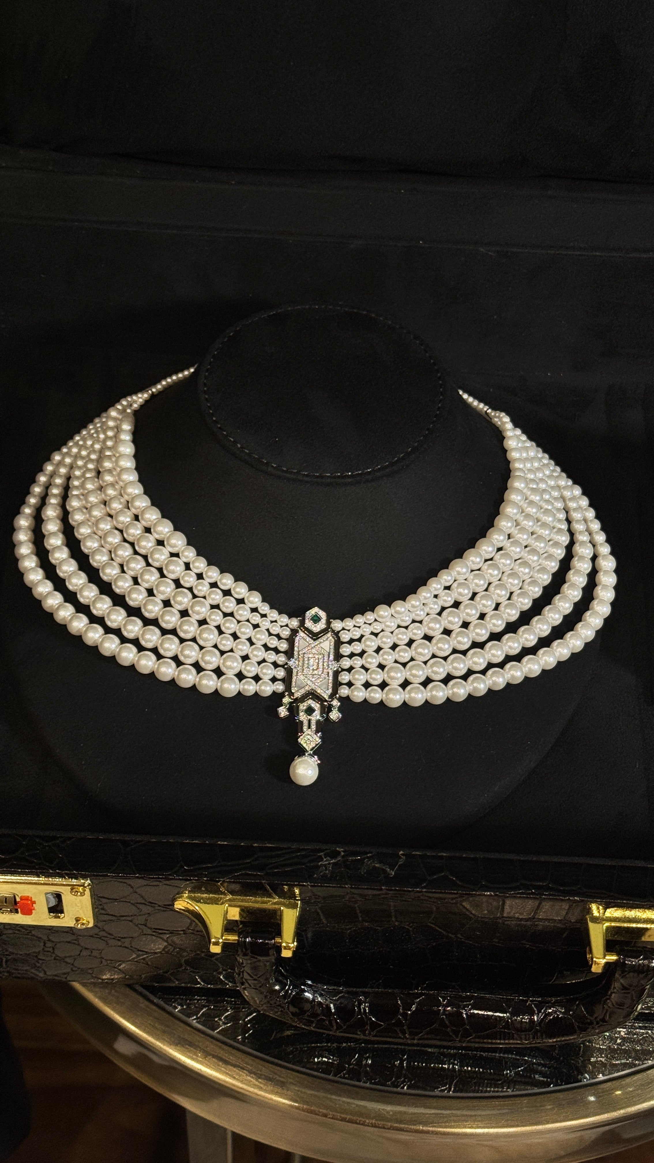 PEARLS-008 | BLACK