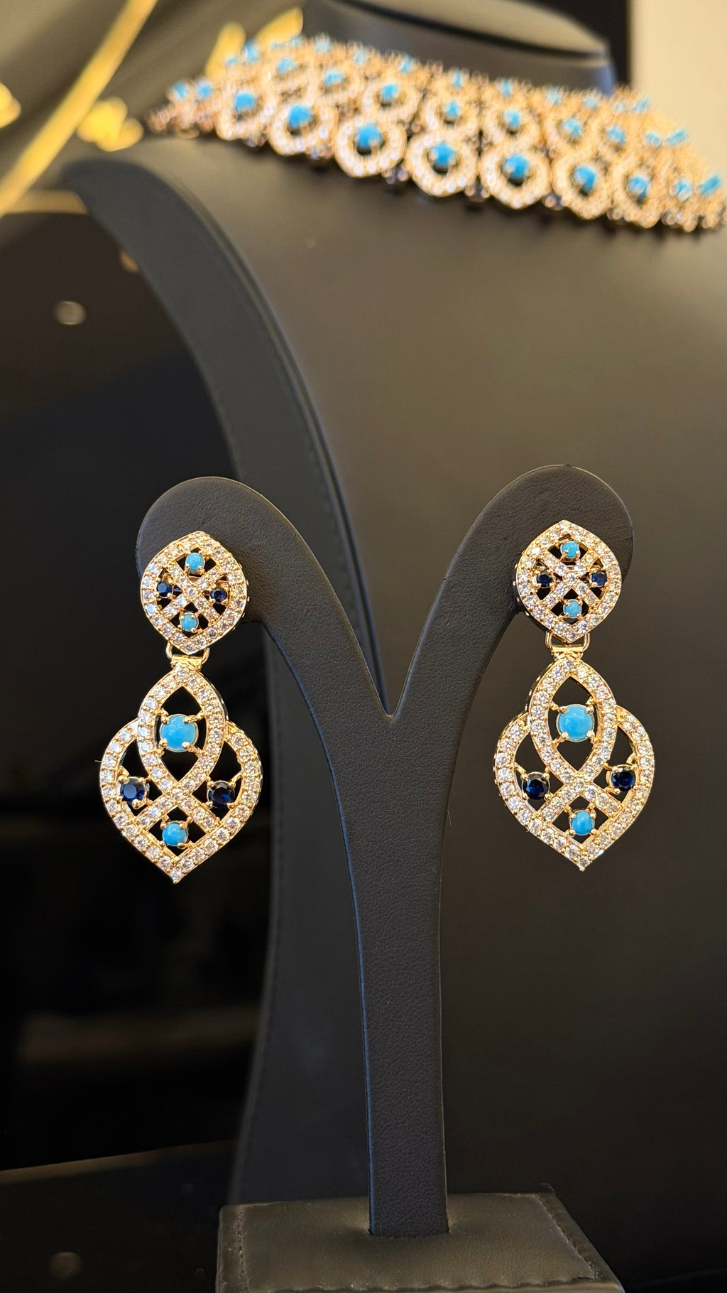 NO.078 | BLUE & TUR & CHOKER