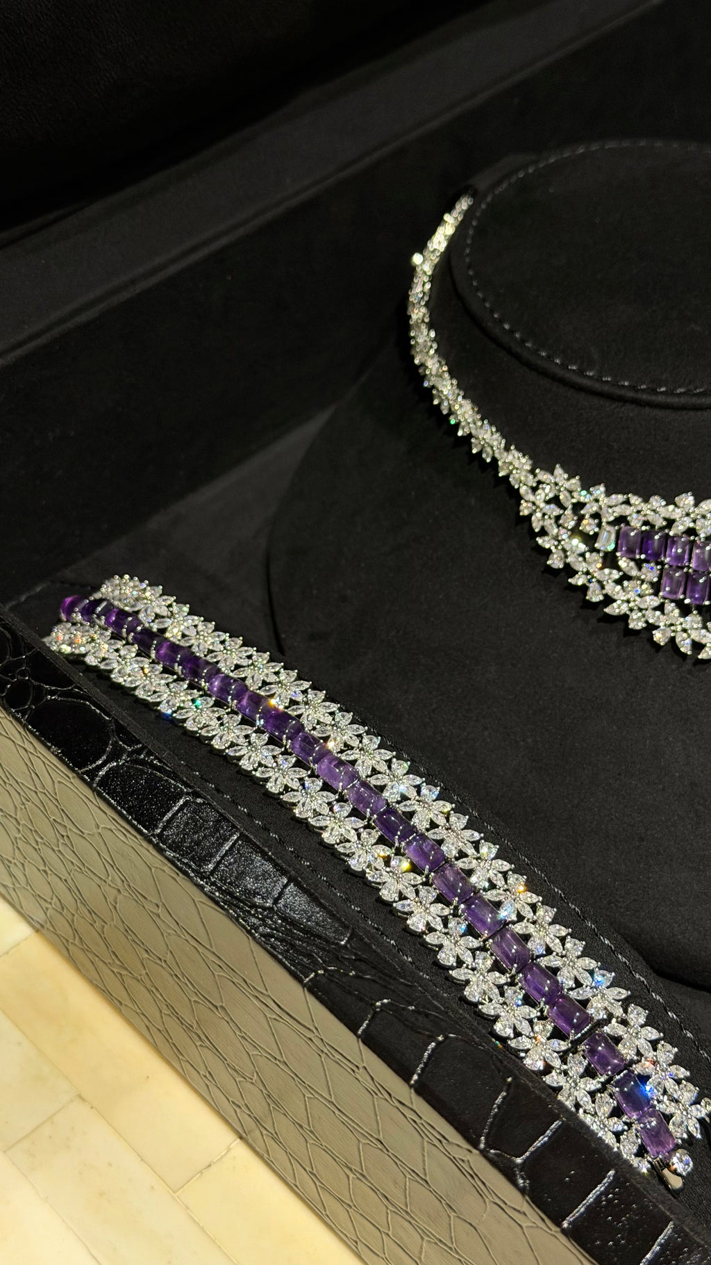 ALMARKHANYA | PURPLE
