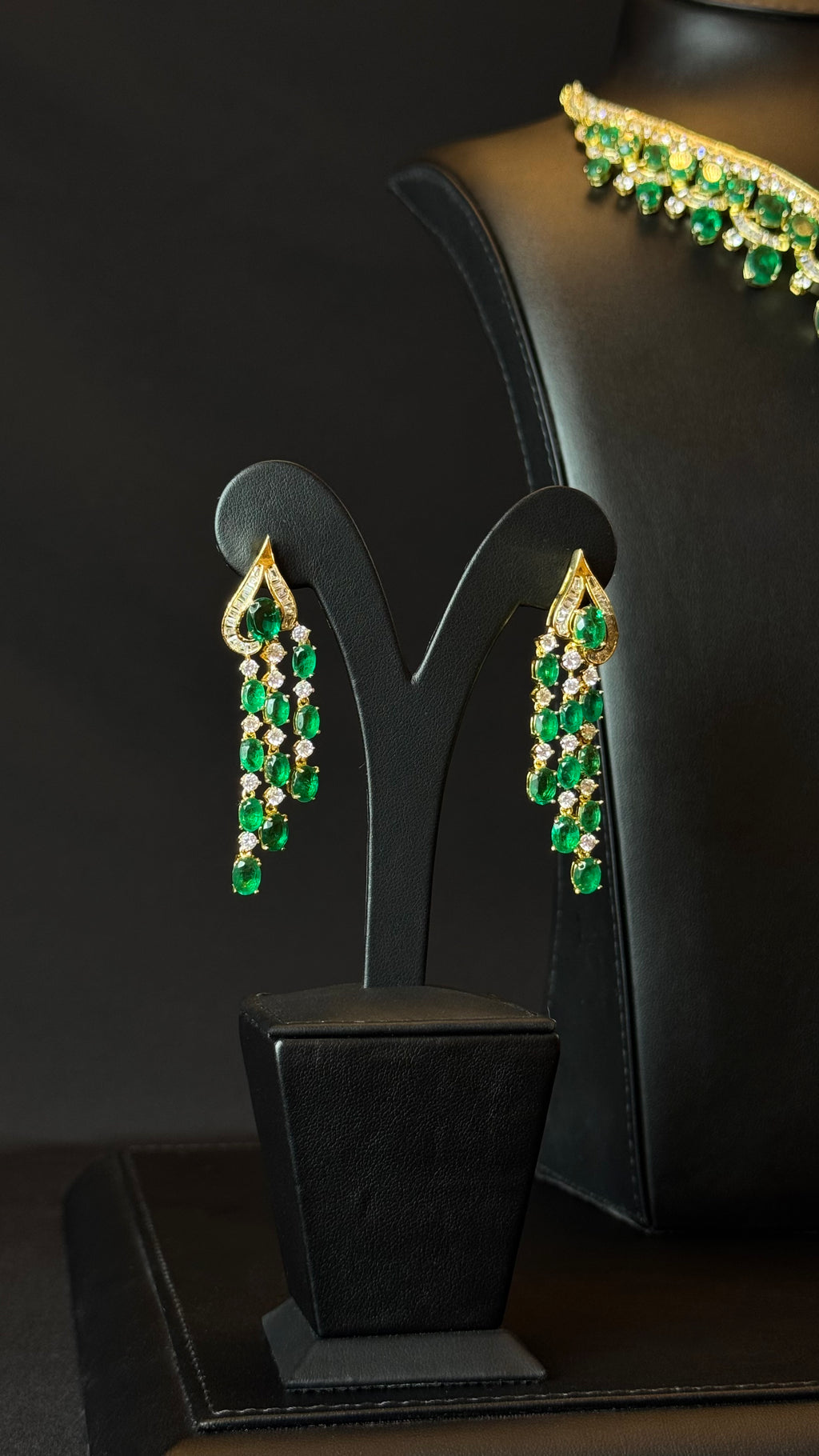 ALDHAFRA | GREEN & GOLDEN