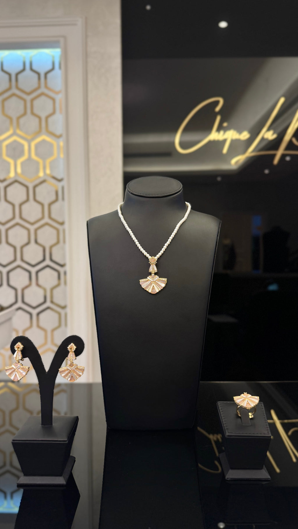 SILVER 046 | PEARLS & GOLDEN