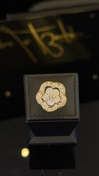 NO.046 | WHITE & PEARLS