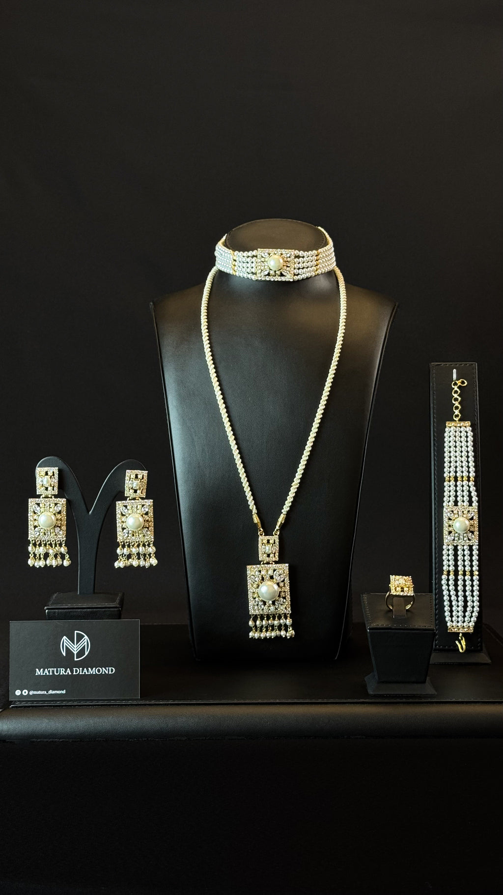 NO.94 | PEARLS & GOLDEN