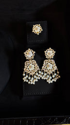 NO.020 (2) | PEARLS & WHITE & GOLDEN