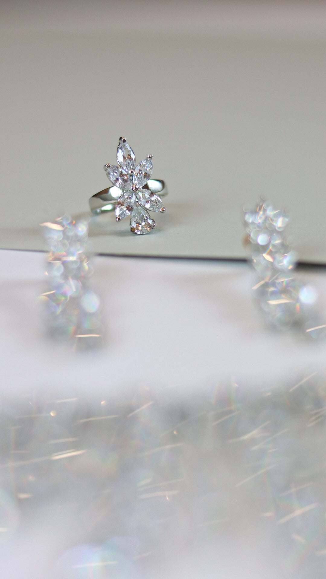 CHOKER ALBARSHA | WHITE