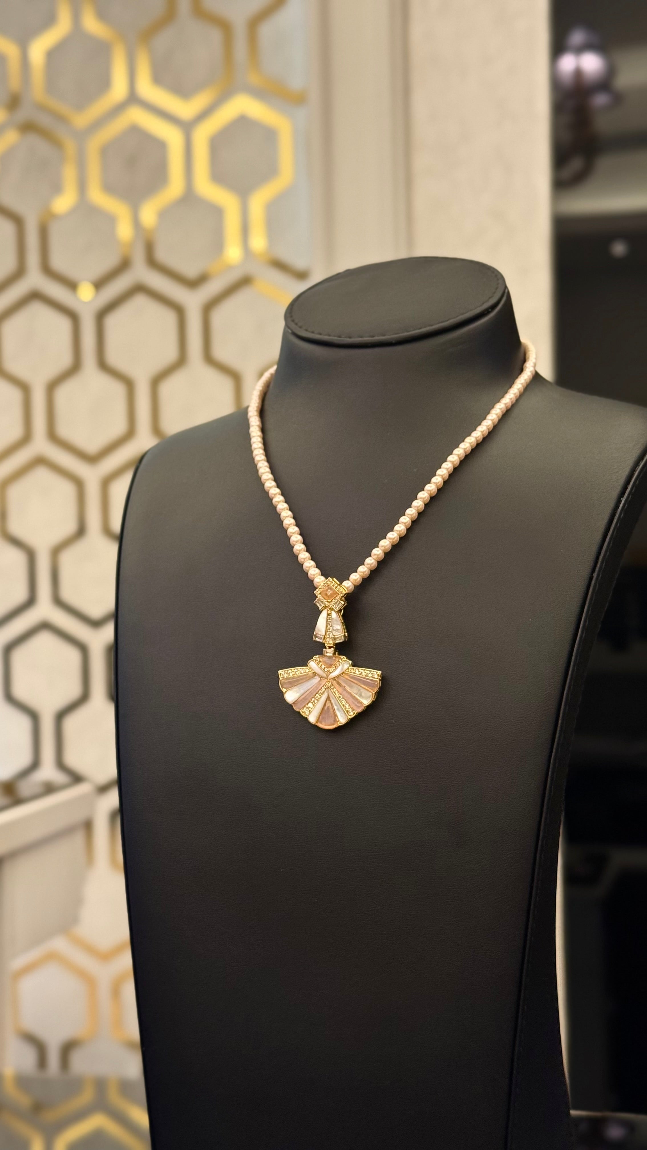 SILVER 046 | PINK & GOLDEN