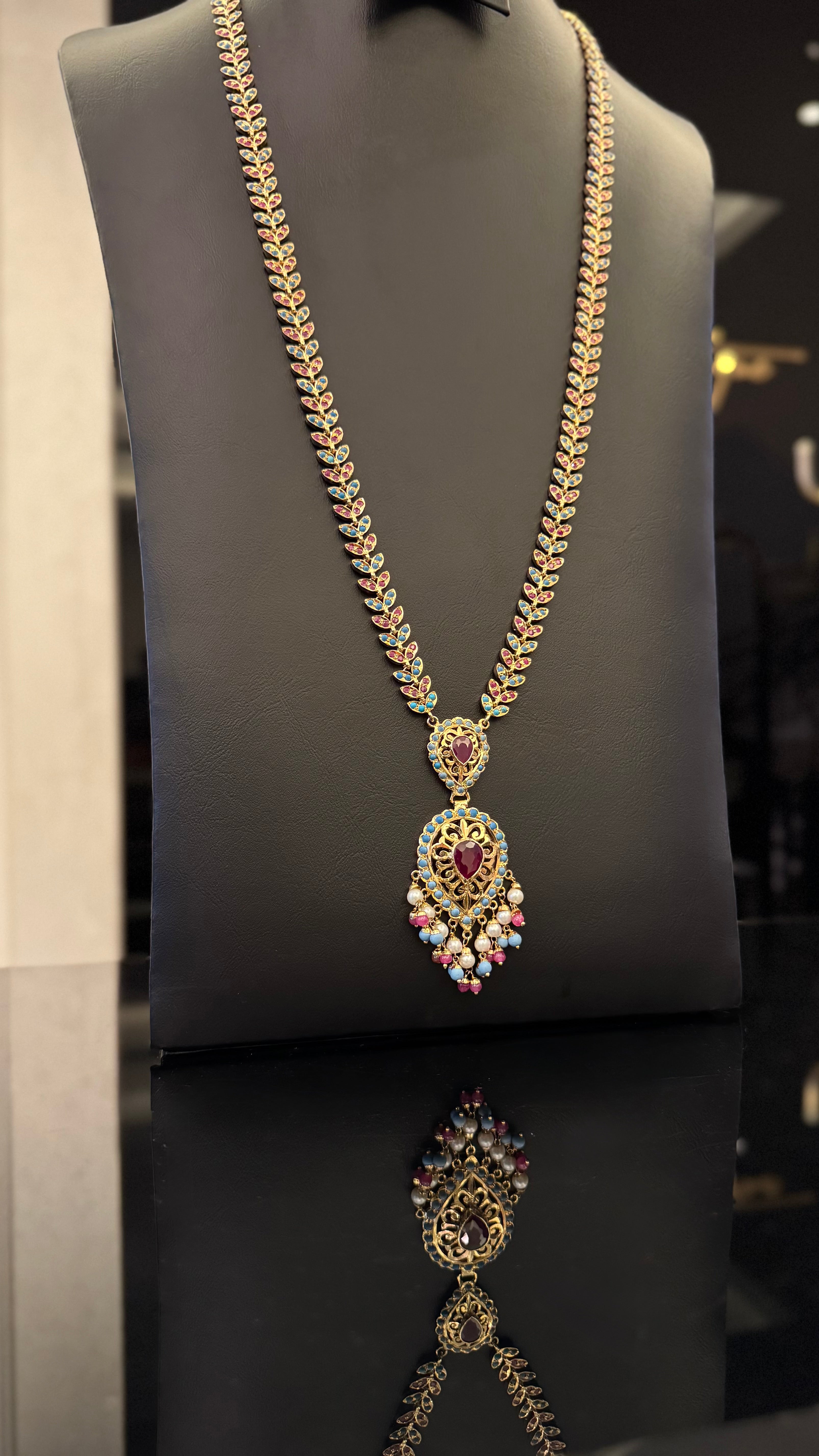 NO.049 | TUR & GOLDEN