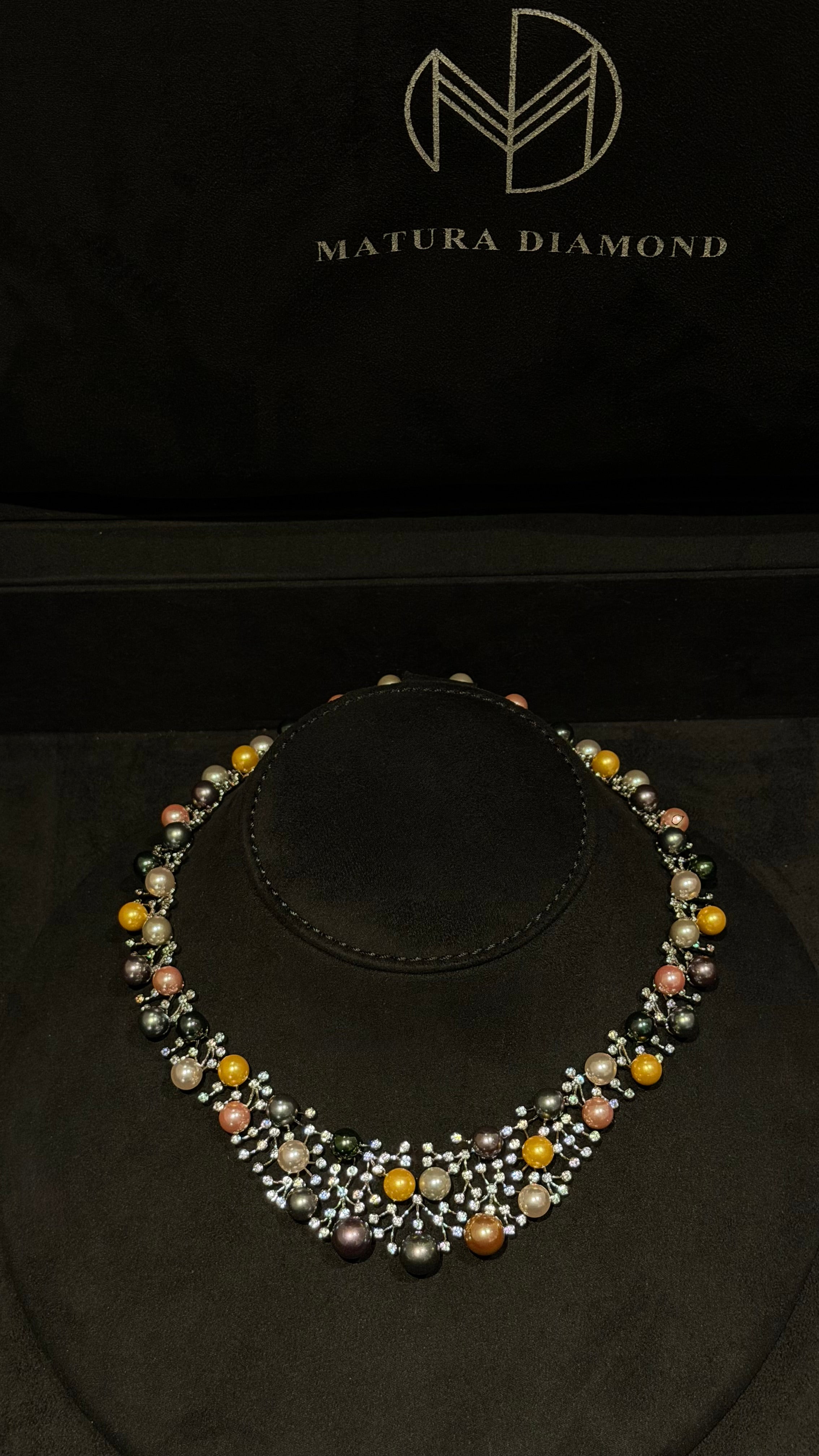 PEARLS-015 | GOLDEN & GREY