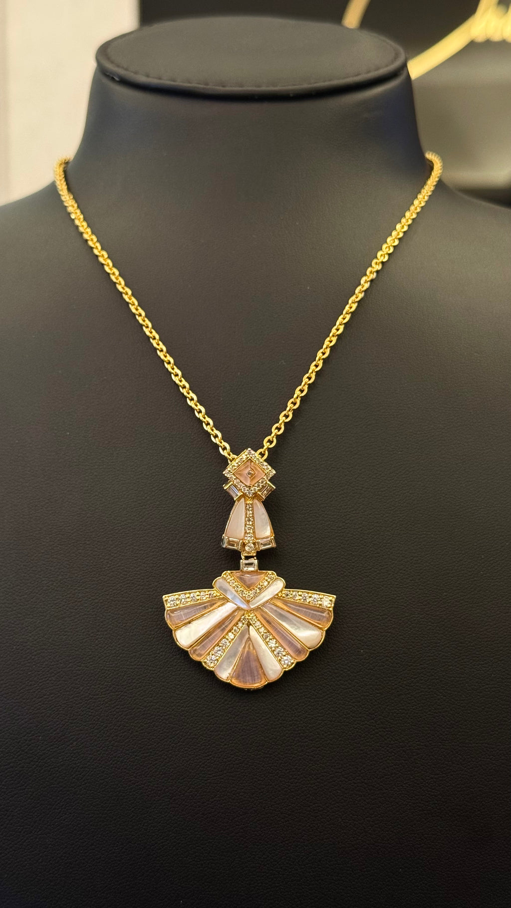 SILVER 046 | CHAIN & GOLDEN