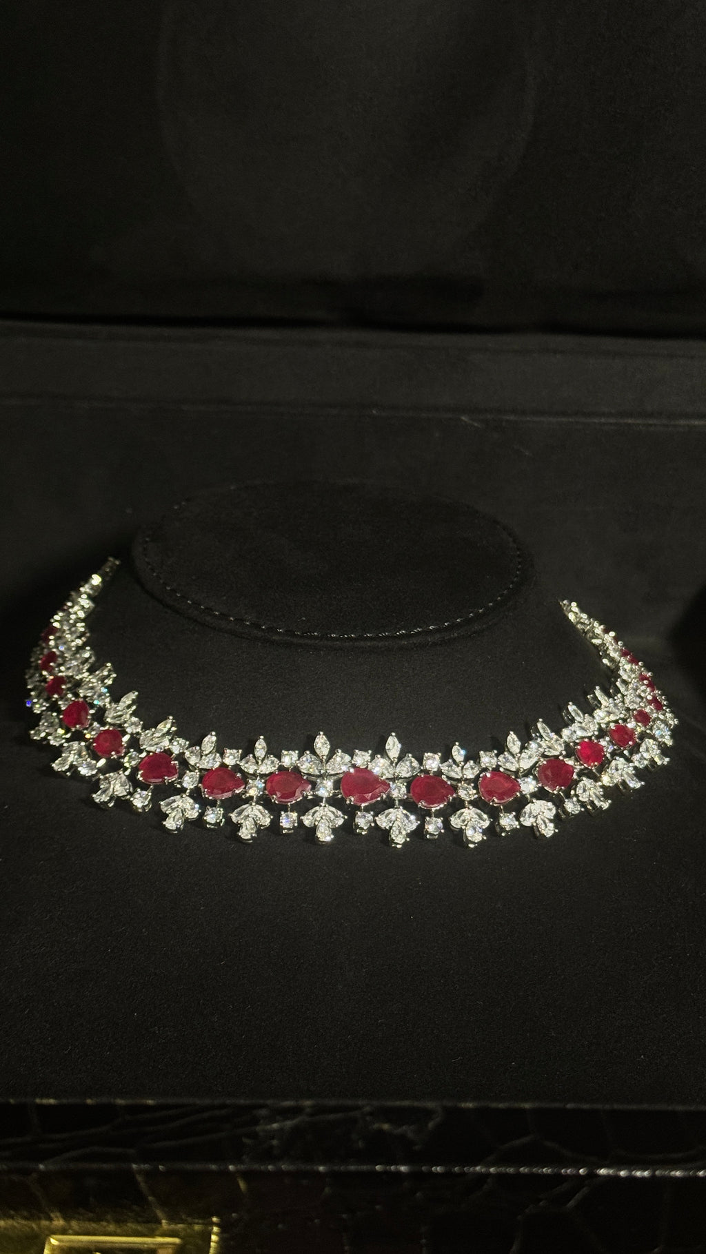 ASHARIJ | RED