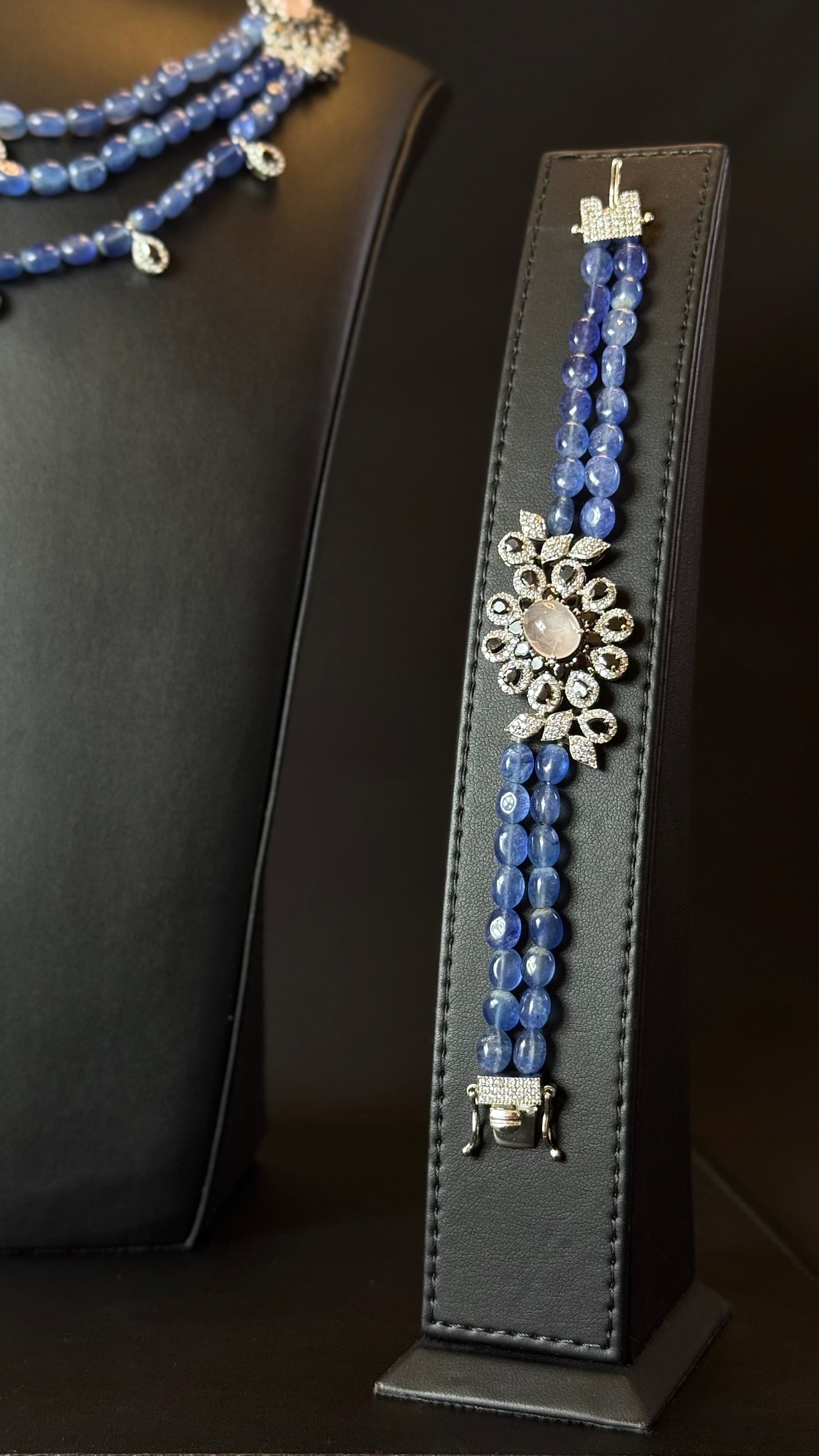 NAKHEEL | BLUE & PINK & BLACK