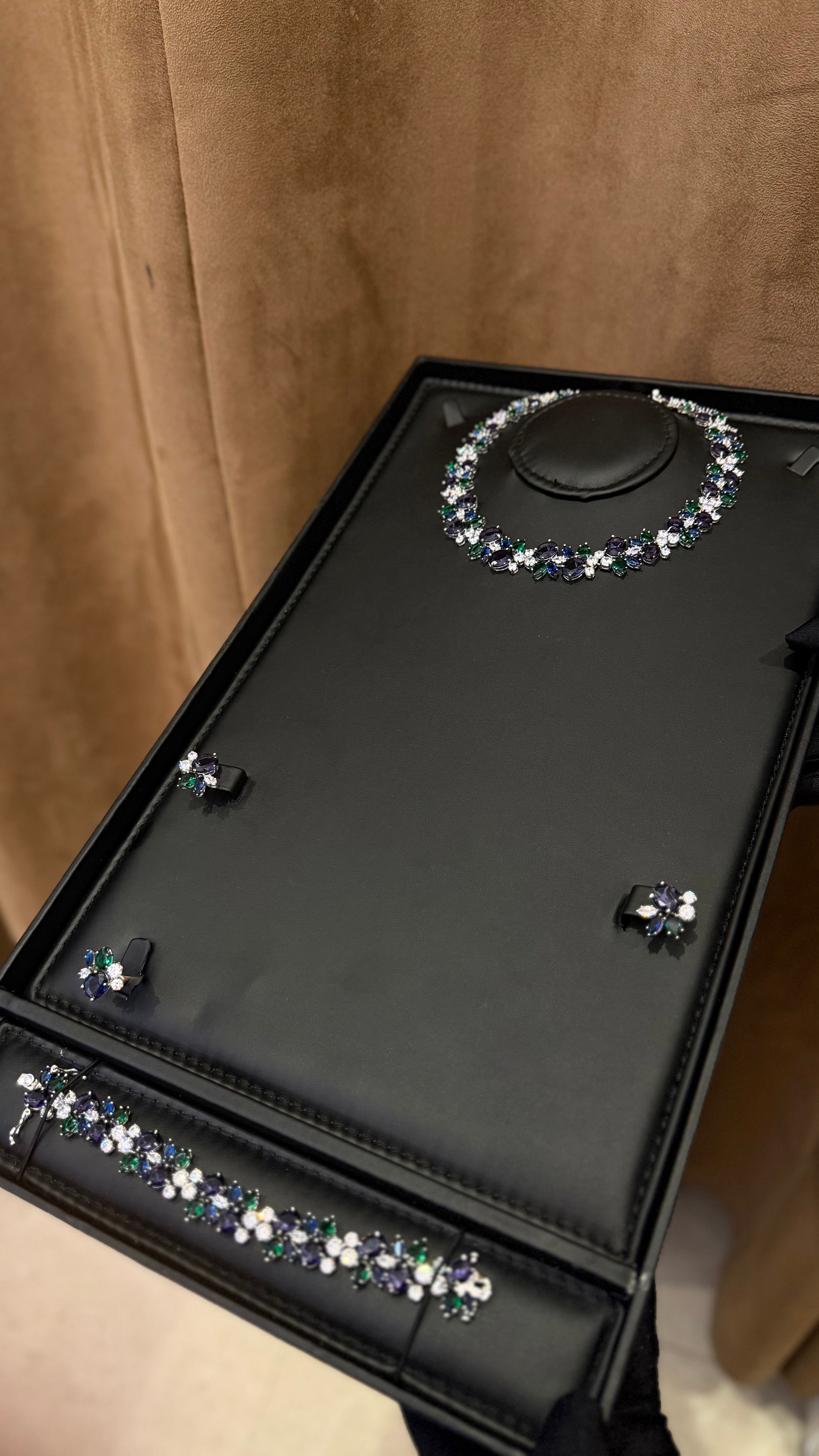 ALMUTAINA | PURPLE & COLORED