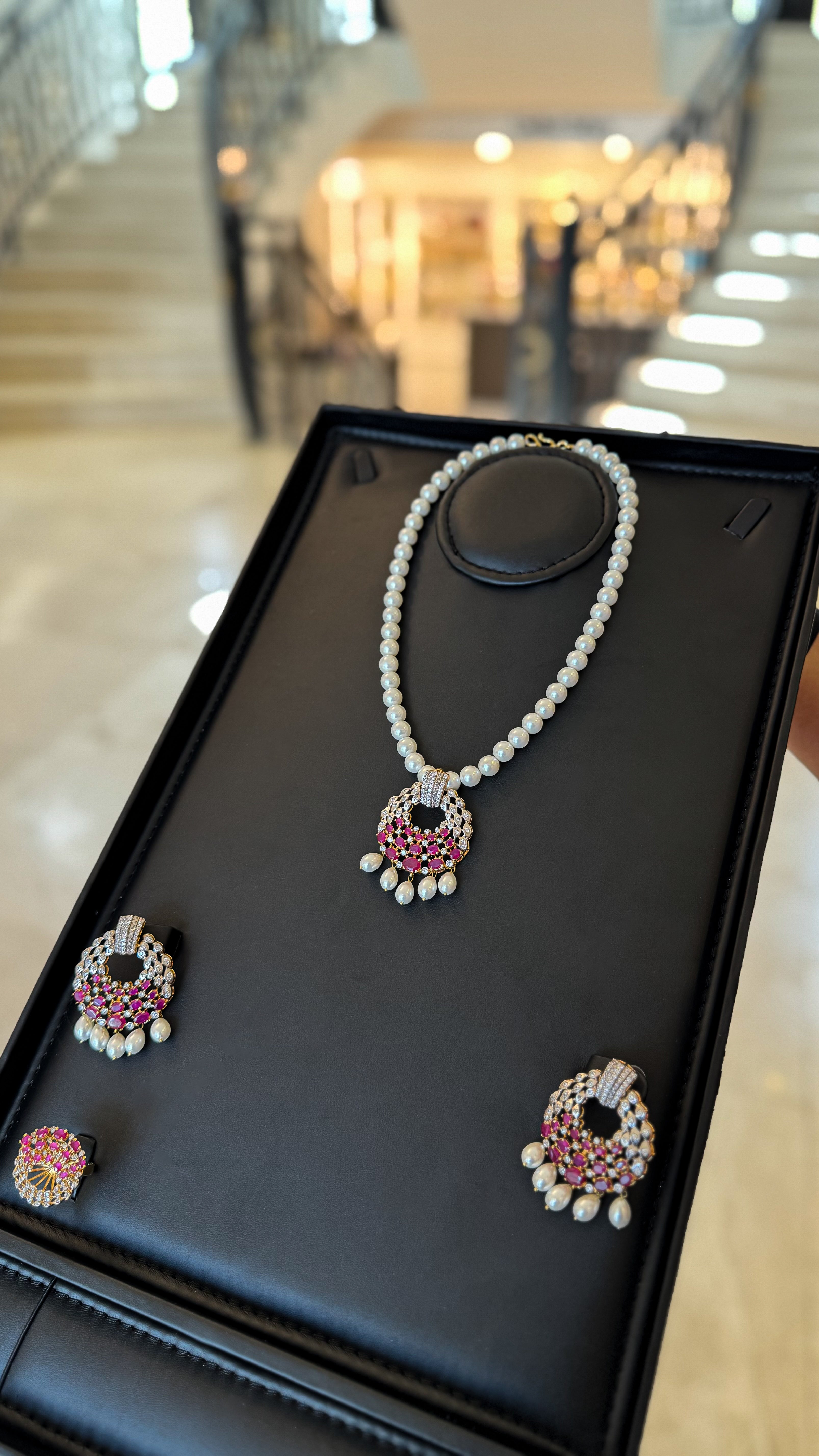 RUBY 003 | SILVER & GOLDEN